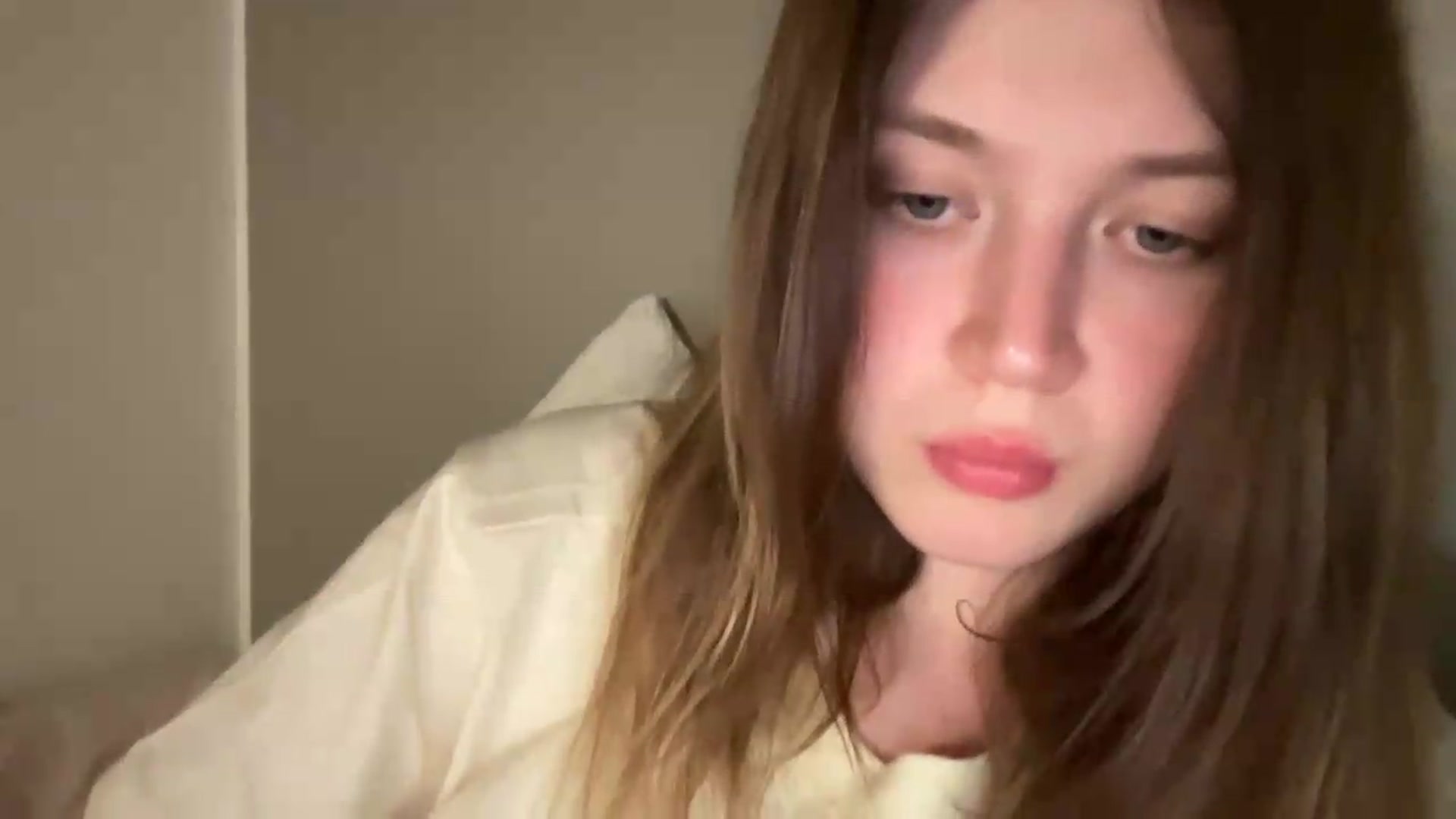 Gallery image thumbnail from BuckwheatLady's myfreecams stream on, 06/25/2026, 19:21 image 17 of 20