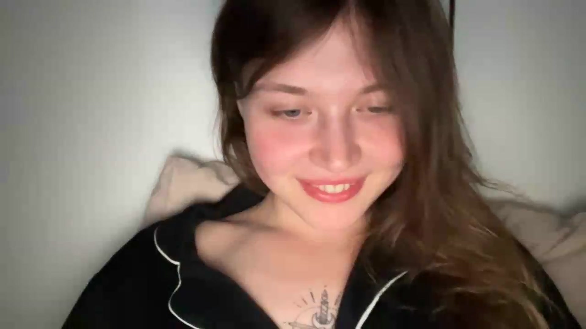 Gallery image thumbnail from BuckwheatLady's myfreecams stream on, 07/04/2026, 19:10 image 15 of 20