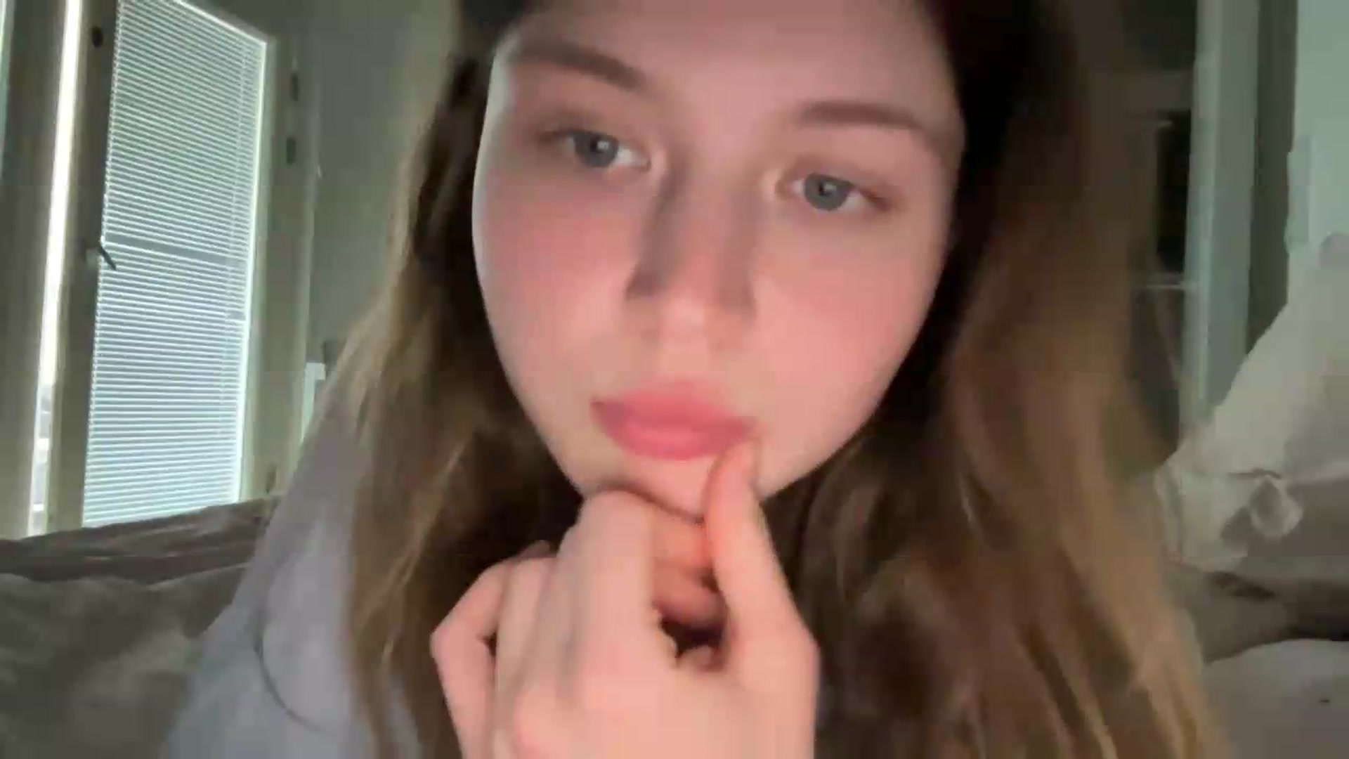 Gallery image thumbnail from BuckwheatLady's myfreecams stream on, 07/07/2026, 16:03 image 14 of 20