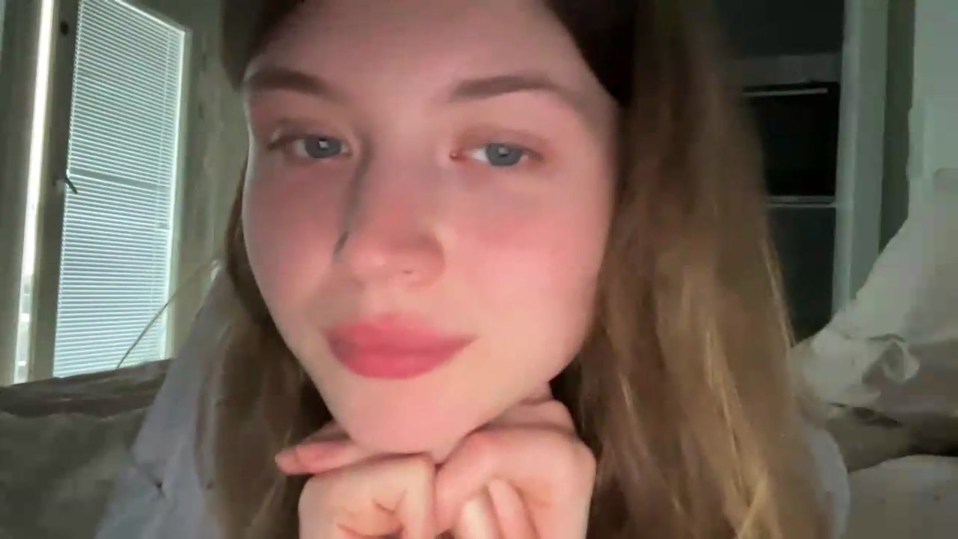 Gallery image thumbnail from BuckwheatLady's myfreecams stream on, 07/07/2026, 16:03 image 16 of 20