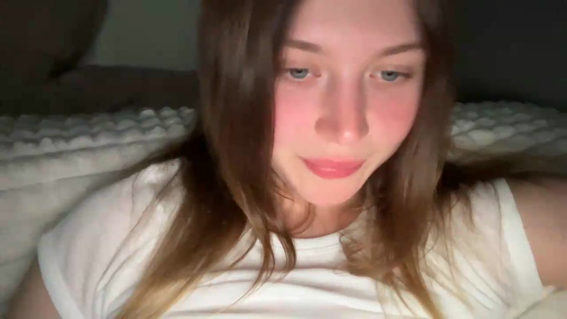 Gallery image thumbnail from BuckwheatLady's myfreecams stream on, 07/07/2026, 18:33 image 16 of 20