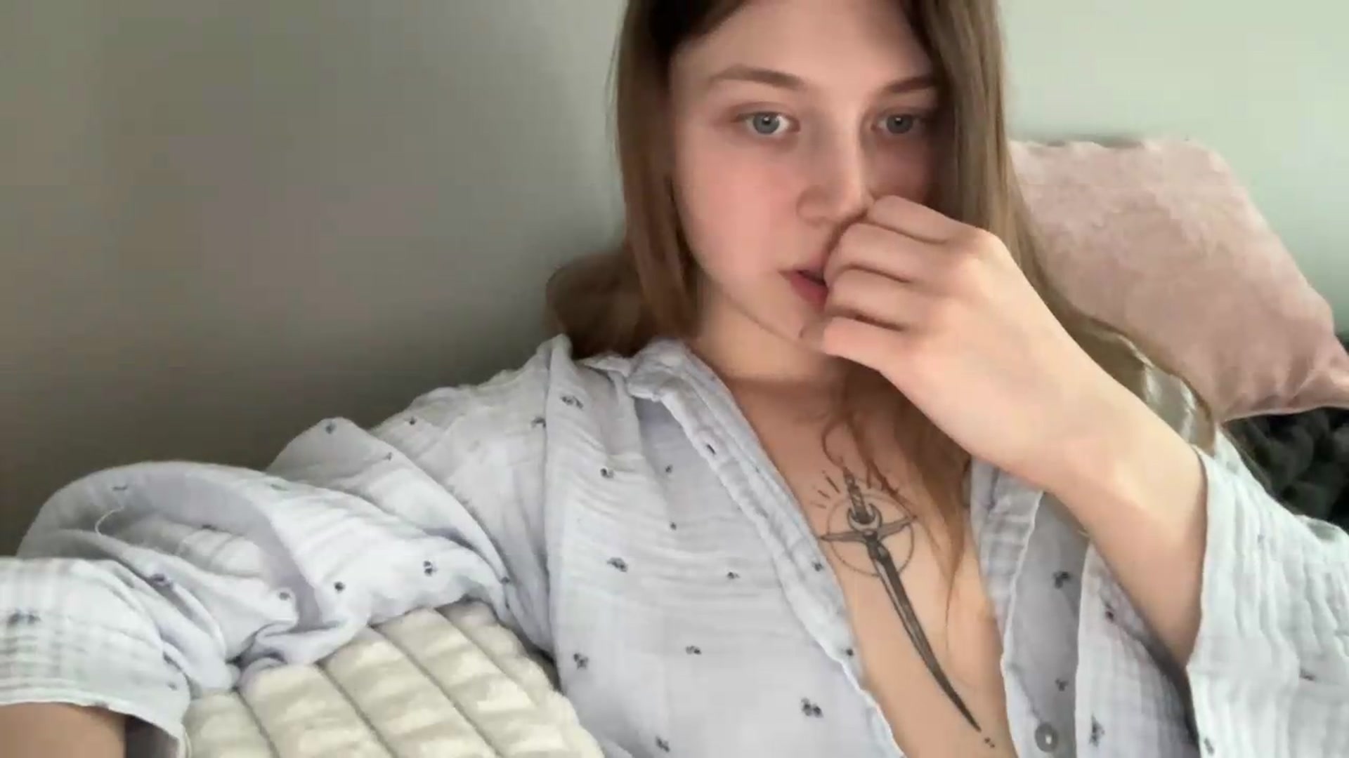 Gallery image thumbnail from BuckwheatLady's myfreecams stream on, 07/08/2026, 07:59 image 8 of 20