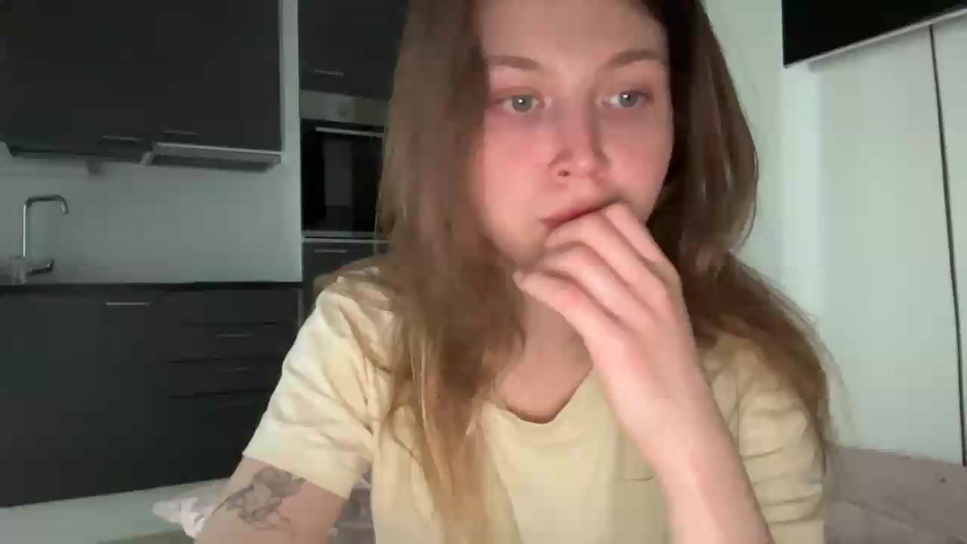 Gallery image thumbnail from BuckwheatLady's myfreecams stream on, 07/09/2026, 12:31 image 1 of 20