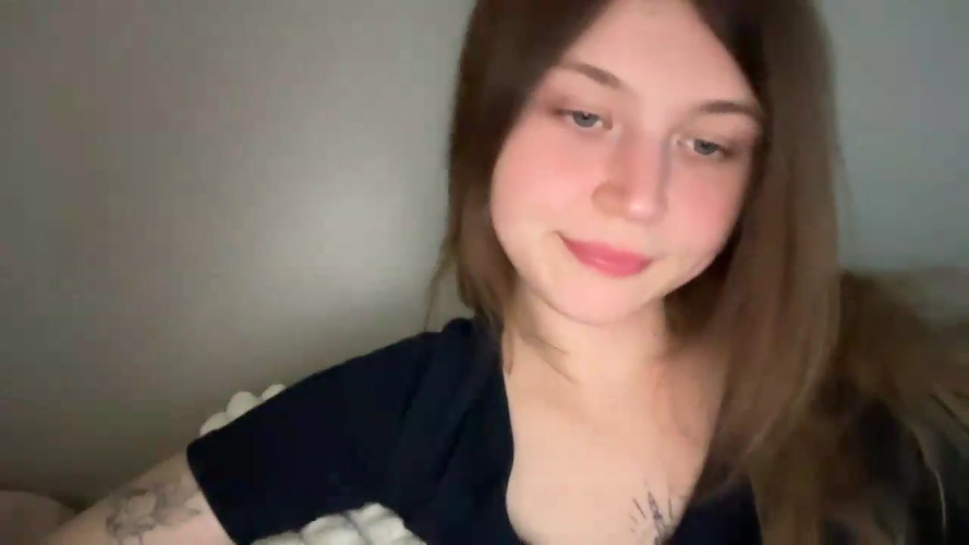 Gallery image thumbnail from BuckwheatLady's myfreecams stream on, 07/09/2026, 18:03 image 9 of 20