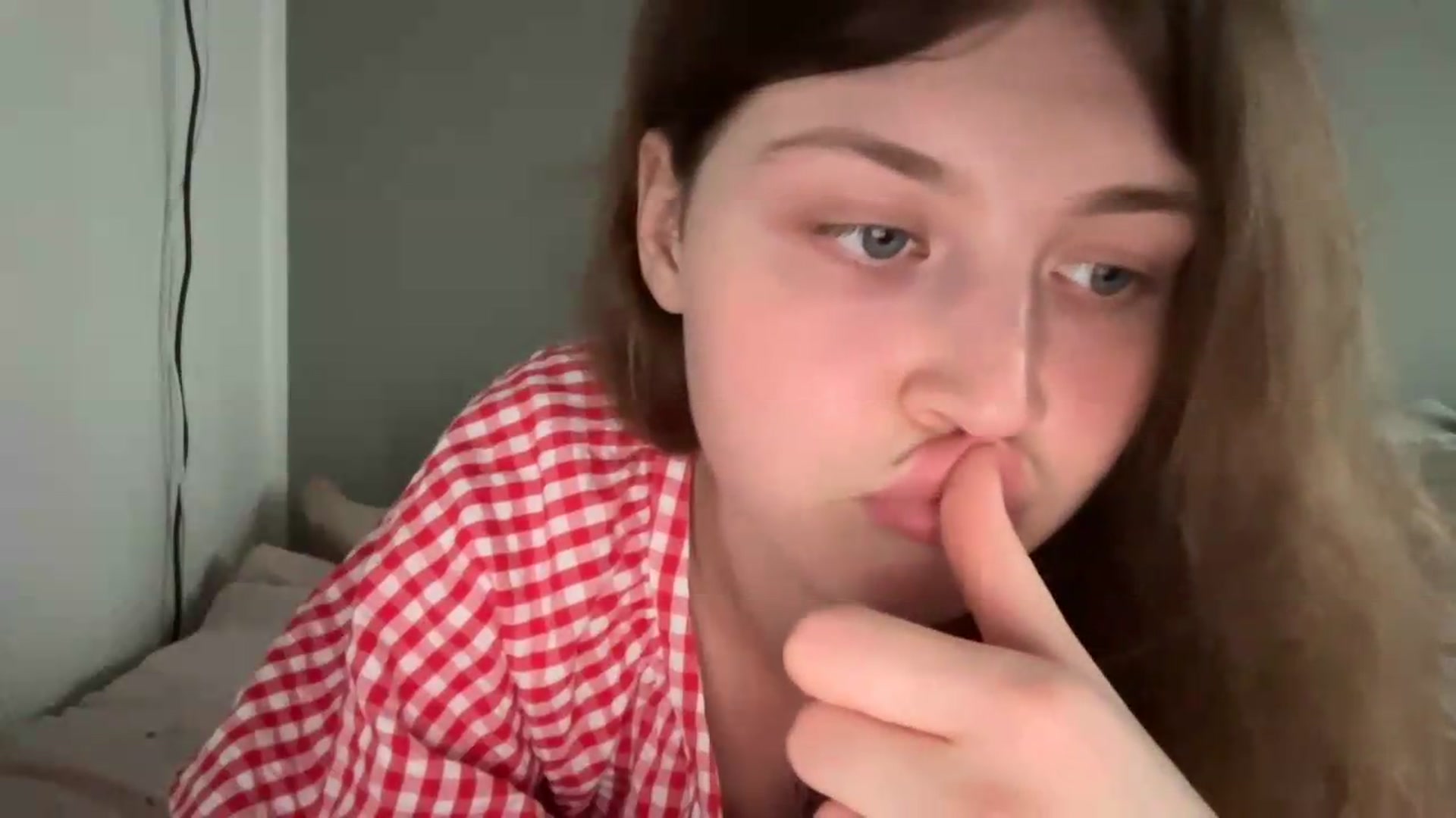 Gallery image thumbnail from BuckwheatLady's myfreecams stream on, 07/11/2026, 16:40 image 18 of 20