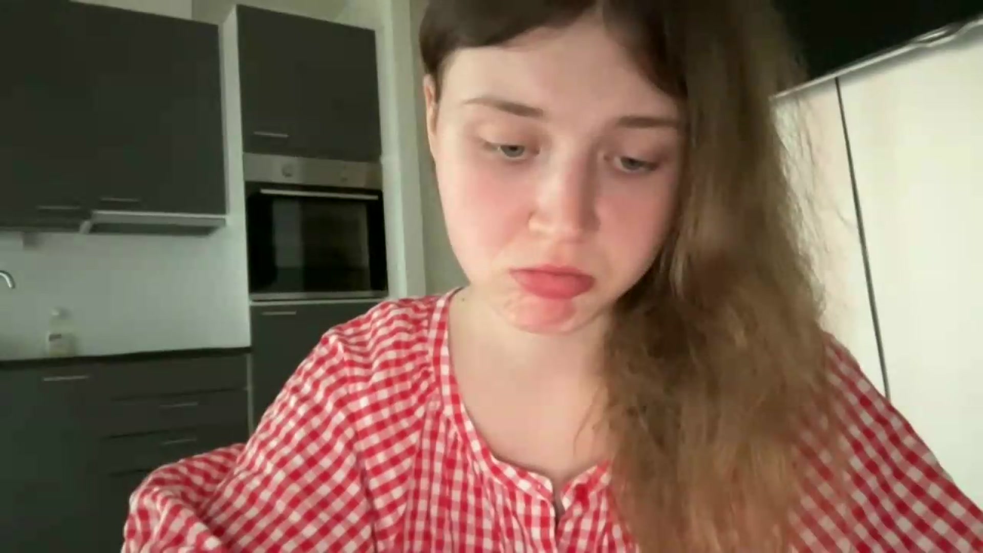 Gallery image thumbnail from BuckwheatLady's myfreecams stream on, 07/11/2026, 16:40 image 6 of 20