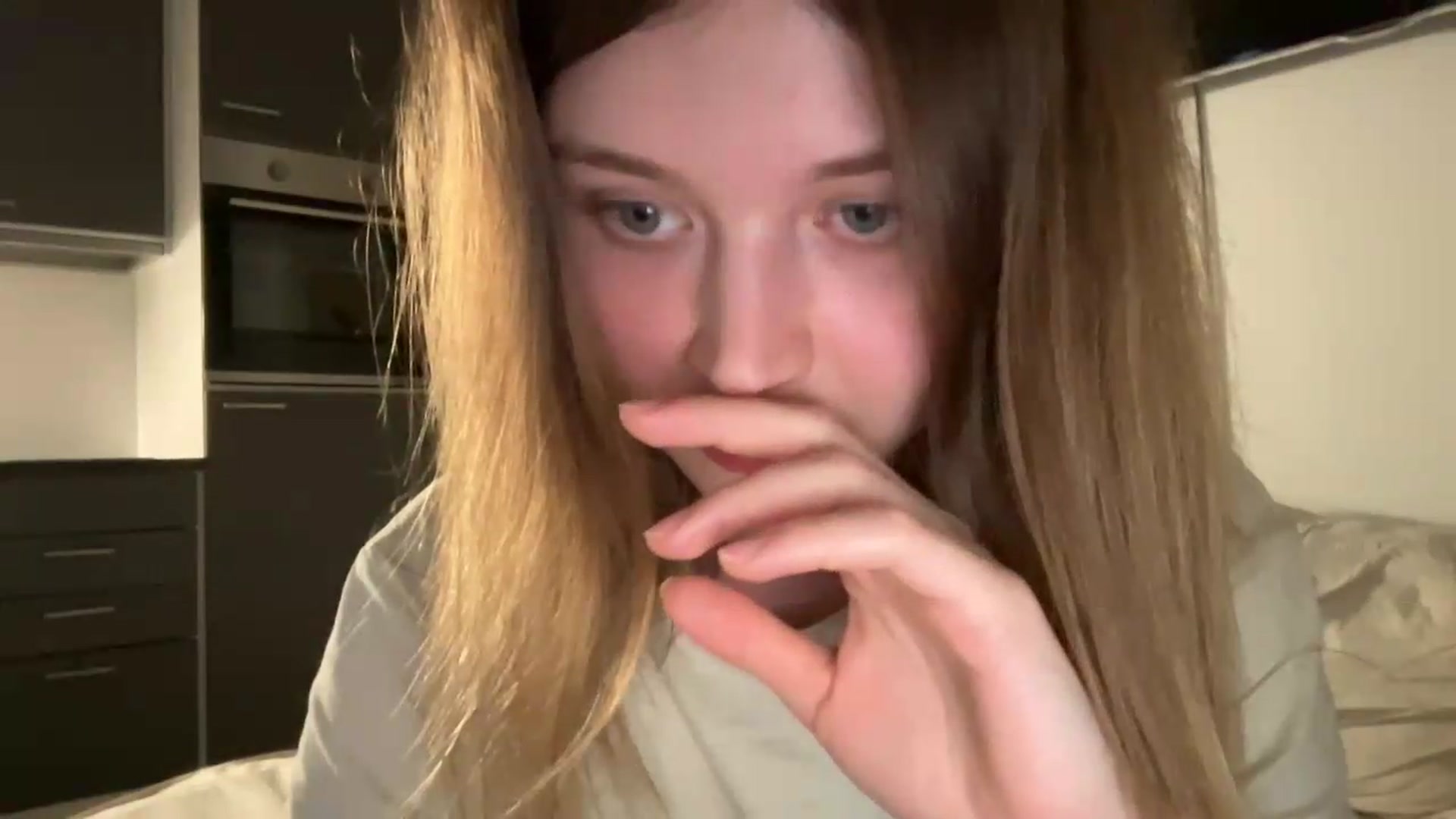 Gallery image thumbnail from BuckwheatLady's myfreecams stream on, 07/13/2026, 18:50 image 10 of 20