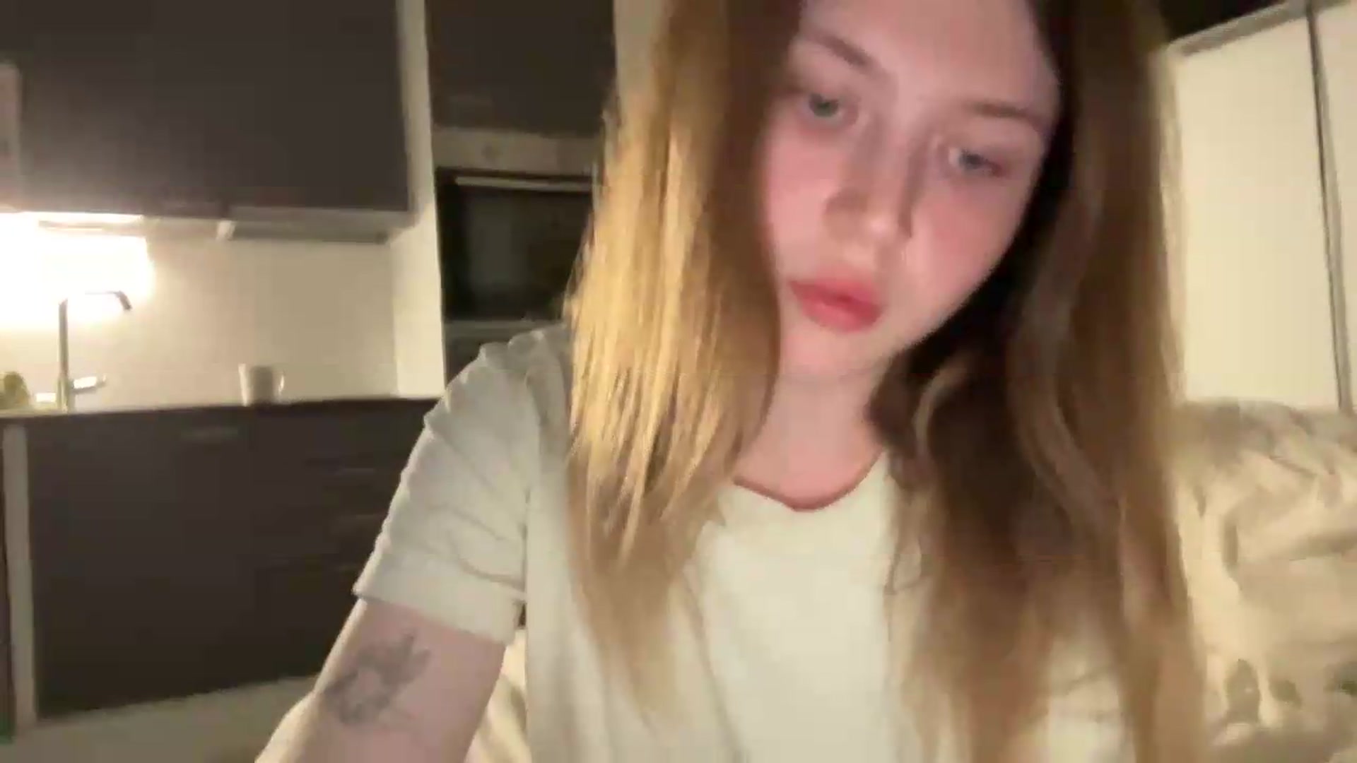 Gallery image thumbnail from BuckwheatLady's myfreecams stream on, 07/13/2026, 18:50 image 16 of 20