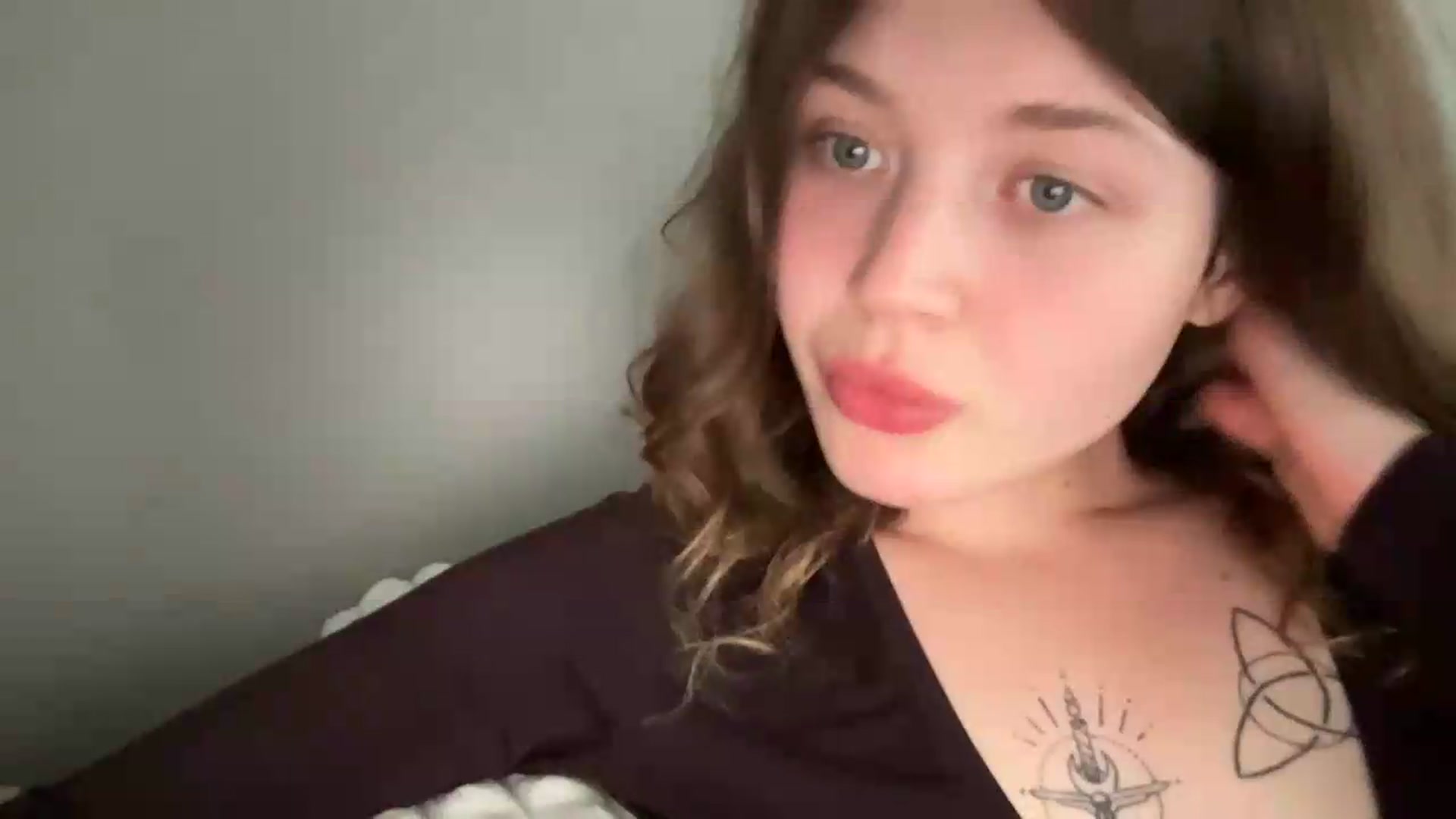 Gallery image thumbnail from BuckwheatLady's myfreecams stream on, 07/16/2026, 16:43 image 11 of 20