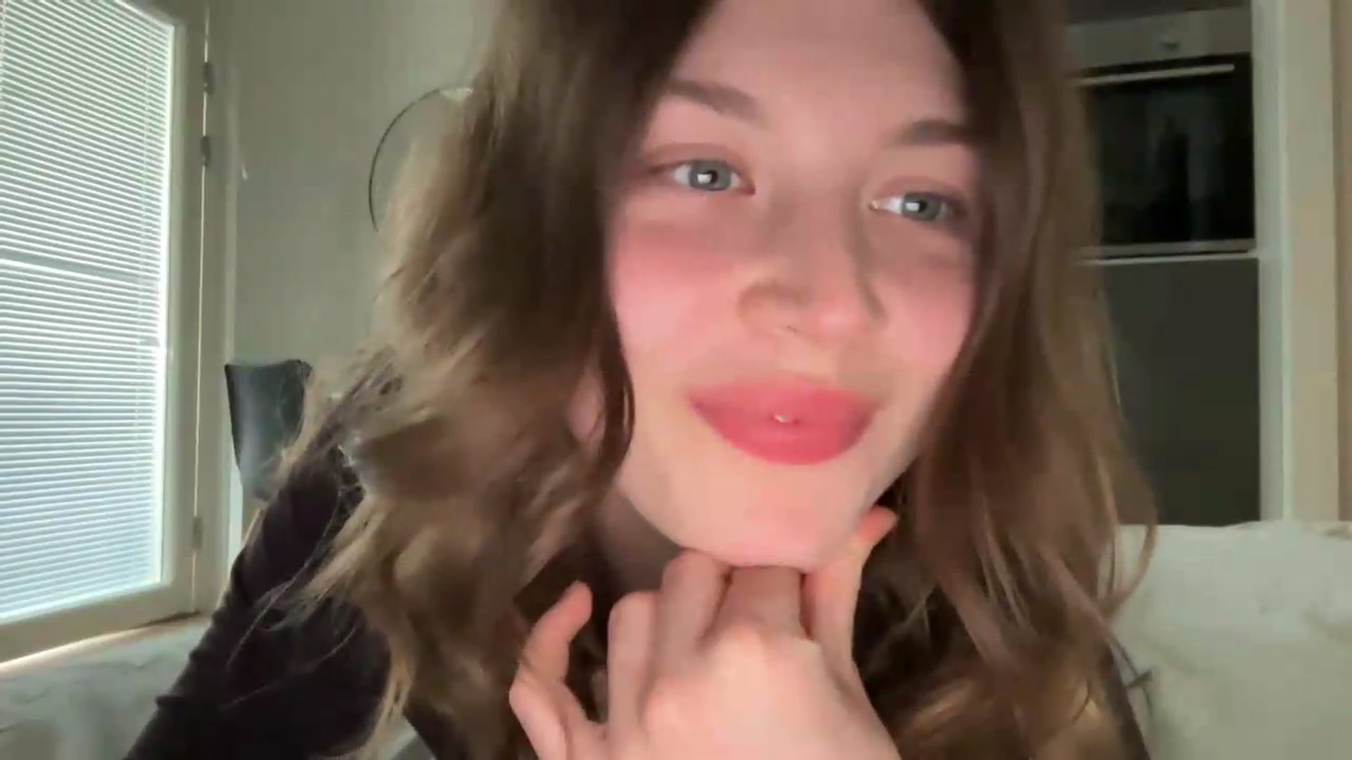 Gallery image thumbnail from BuckwheatLady's myfreecams stream on, 07/16/2026, 17:29 image 8 of 20