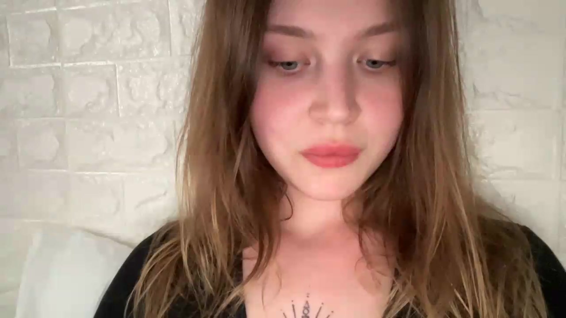 Gallery image thumbnail from BuckwheatLady's myfreecams stream on, 07/22/2026, 18:07 image 6 of 20