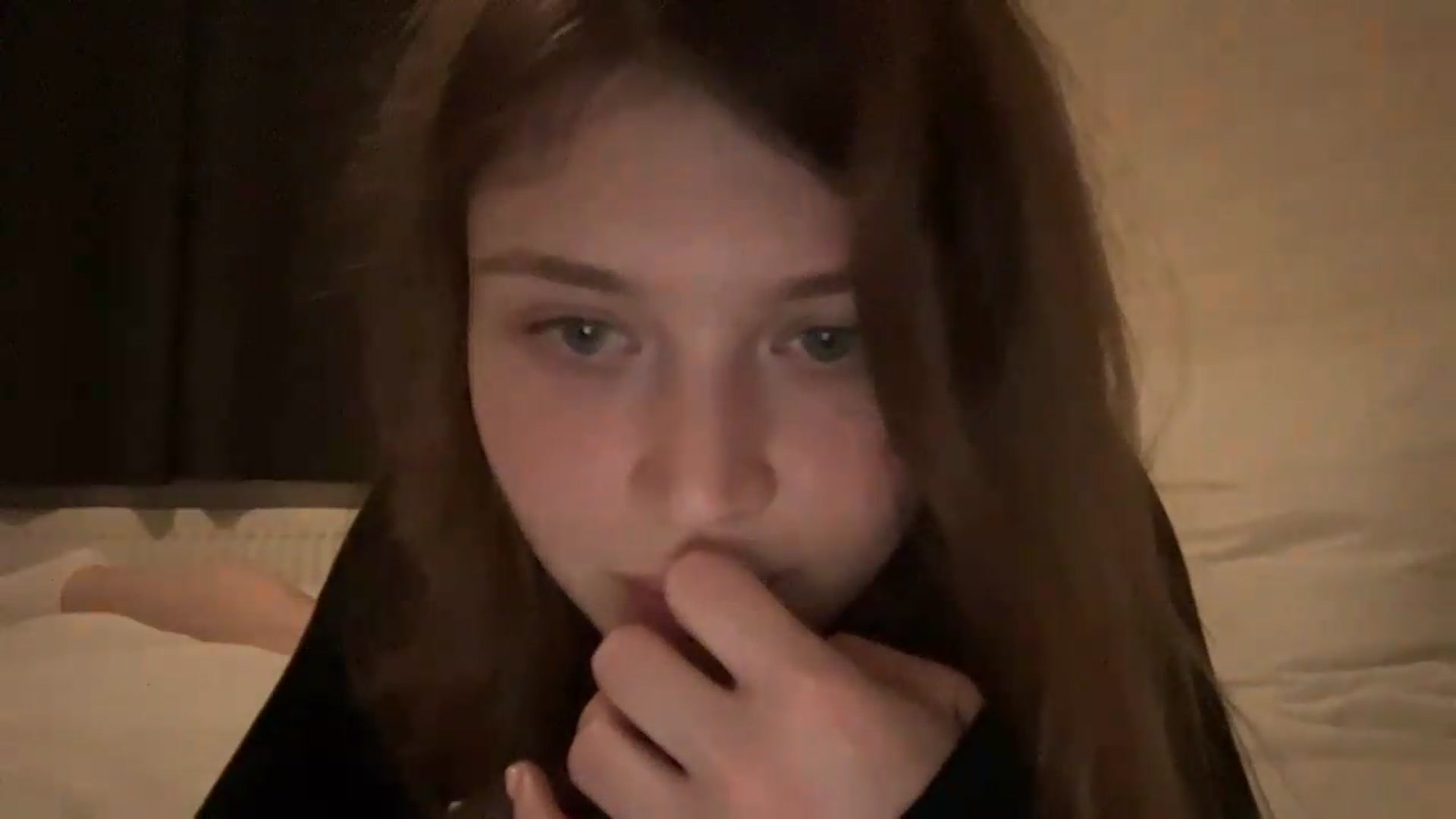 Gallery image thumbnail from BuckwheatLady's myfreecams stream on, 07/23/2026, 21:45 image 17 of 20