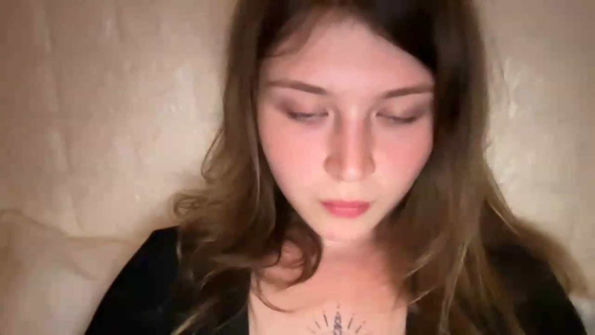 Gallery image thumbnail from BuckwheatLady's myfreecams stream on, 07/23/2026, 21:45 image 18 of 20