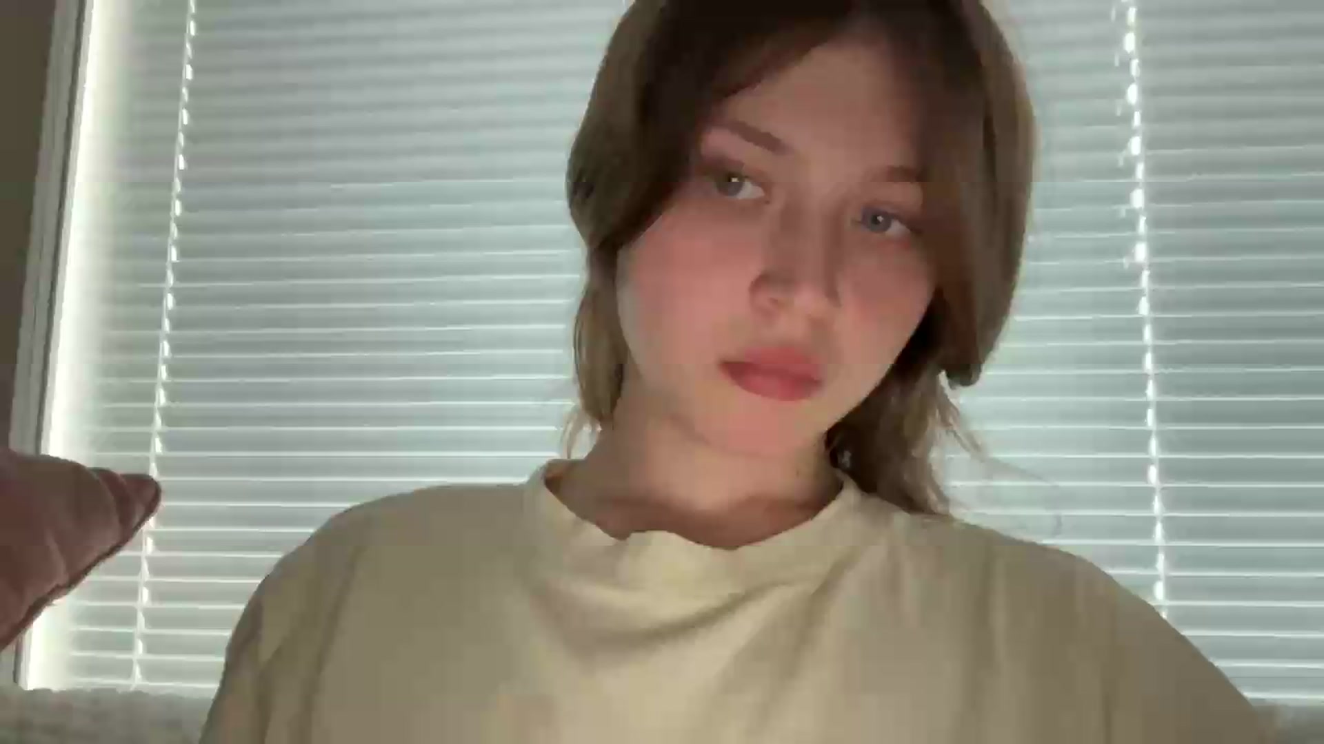 Gallery image thumbnail from BuckwheatLady's myfreecams stream on, 07/27/2026, 10:41 image 4 of 20