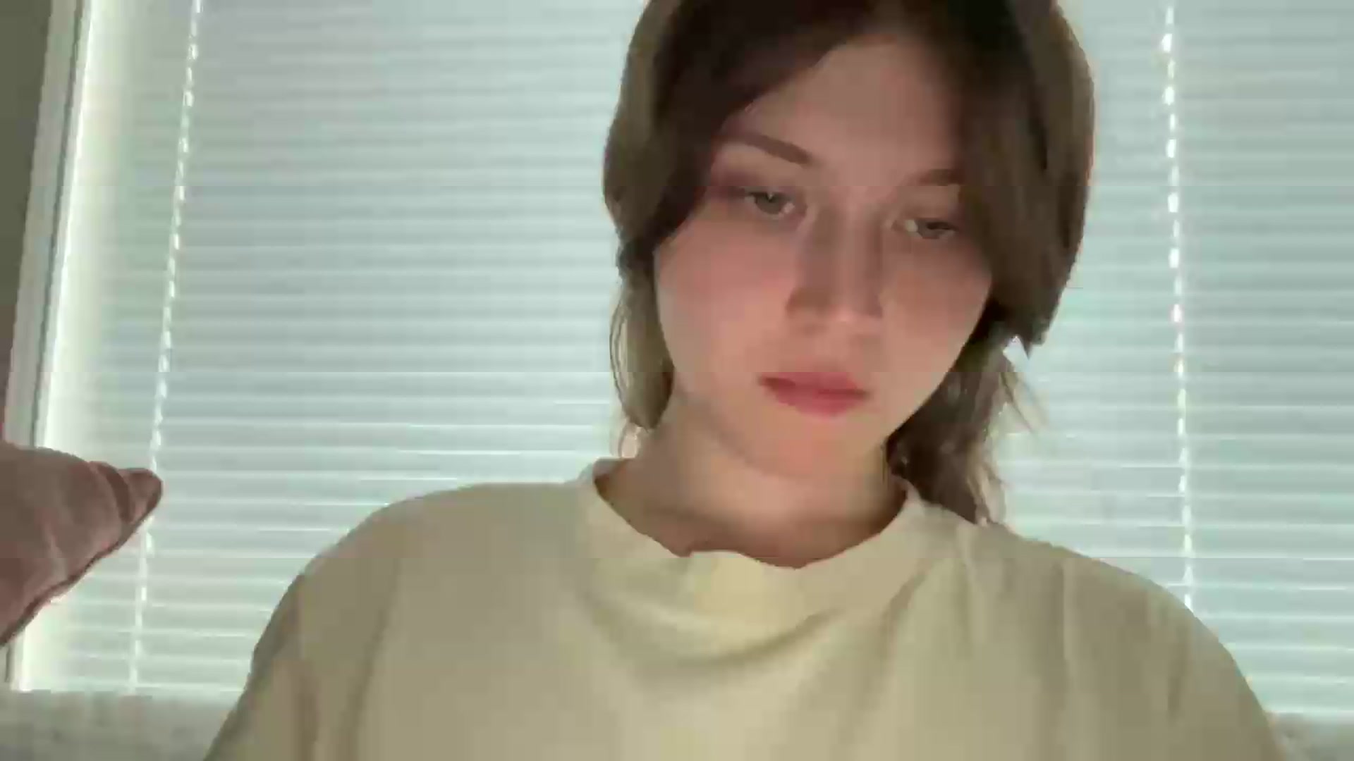 Gallery image thumbnail from BuckwheatLady's myfreecams stream on, 07/27/2026, 10:41 image 3 of 20
