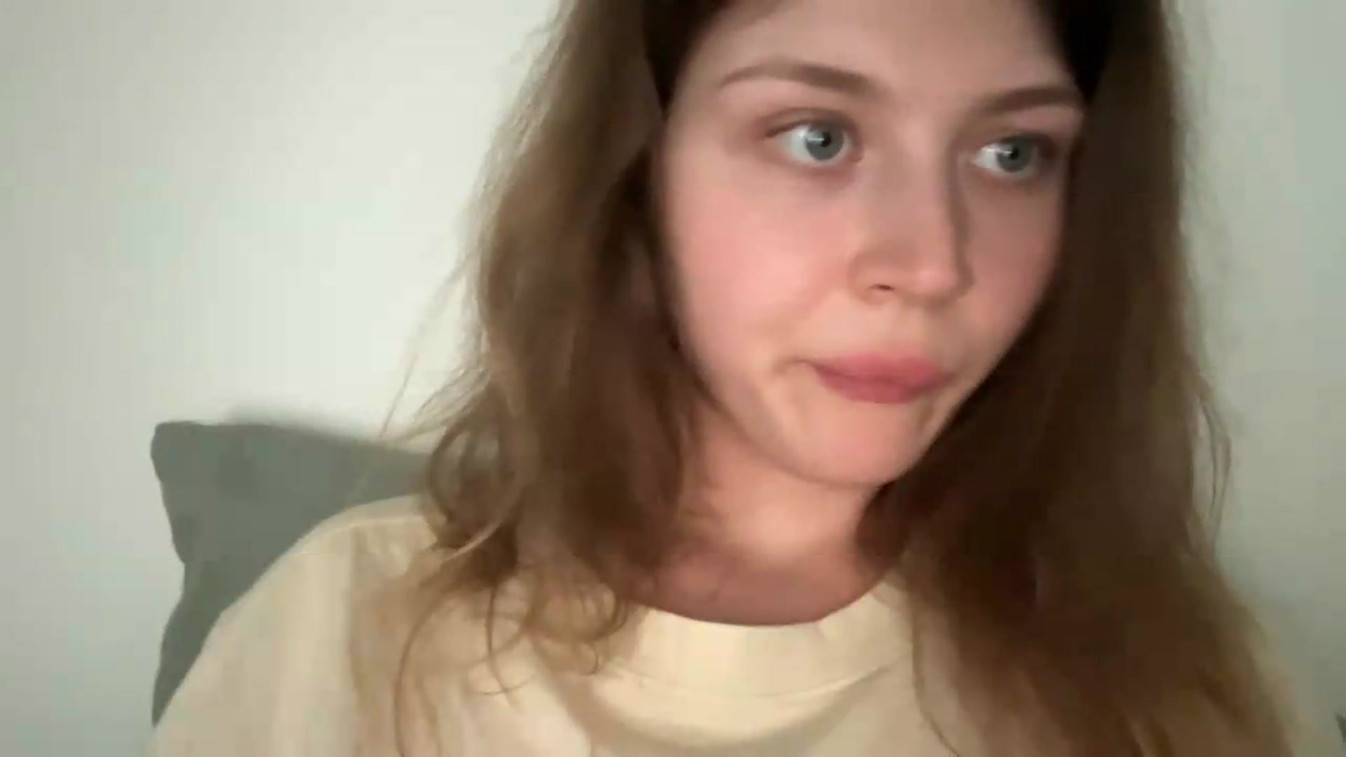 Gallery image thumbnail from BuckwheatLady's myfreecams stream on, 07/27/2026, 11:01 image 15 of 20