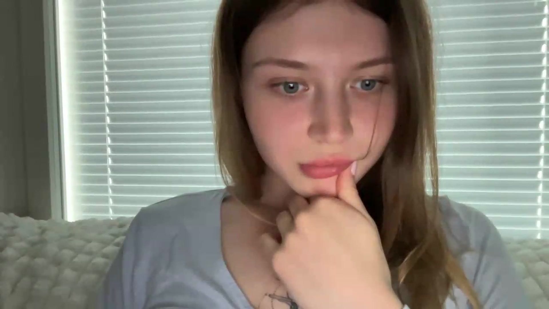 Gallery image thumbnail from BuckwheatLady's myfreecams stream on, 07/28/2026, 14:03 image 4 of 20