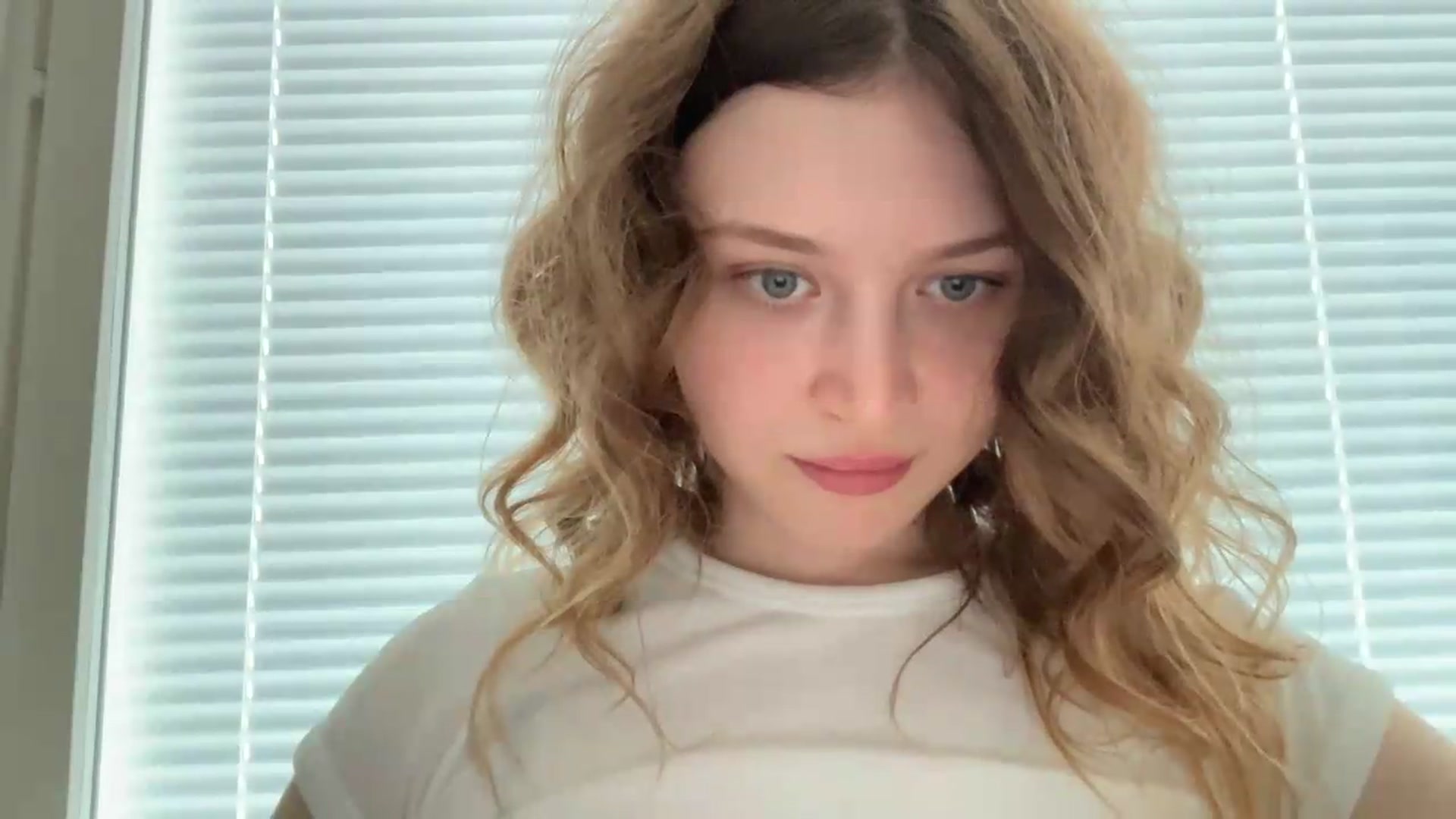 Gallery image thumbnail from BuckwheatLady's myfreecams stream on, 07/29/2026, 08:09 image 10 of 20
