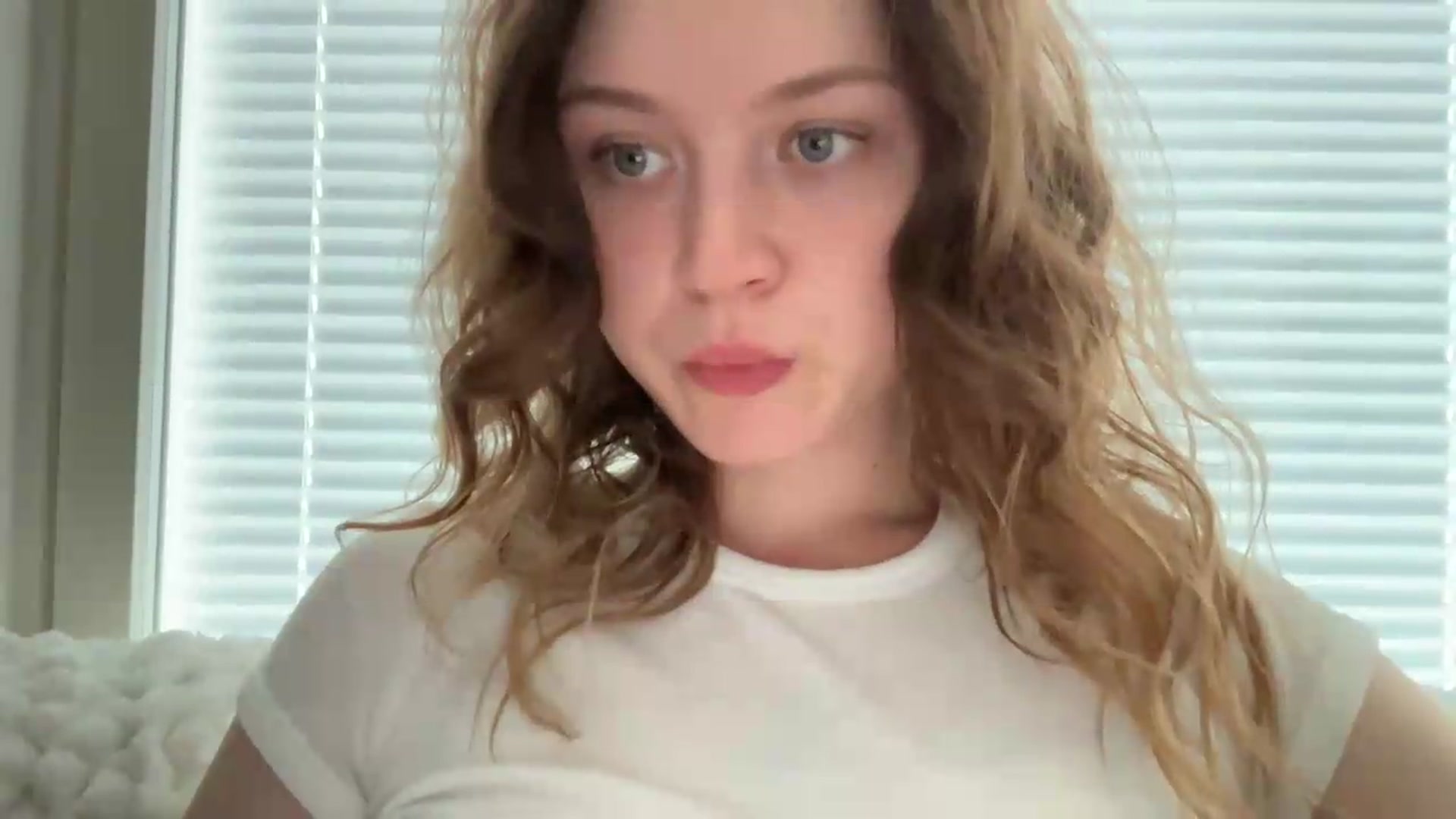Gallery image thumbnail from BuckwheatLady's myfreecams stream on, 07/29/2026, 08:38 image 5 of 20
