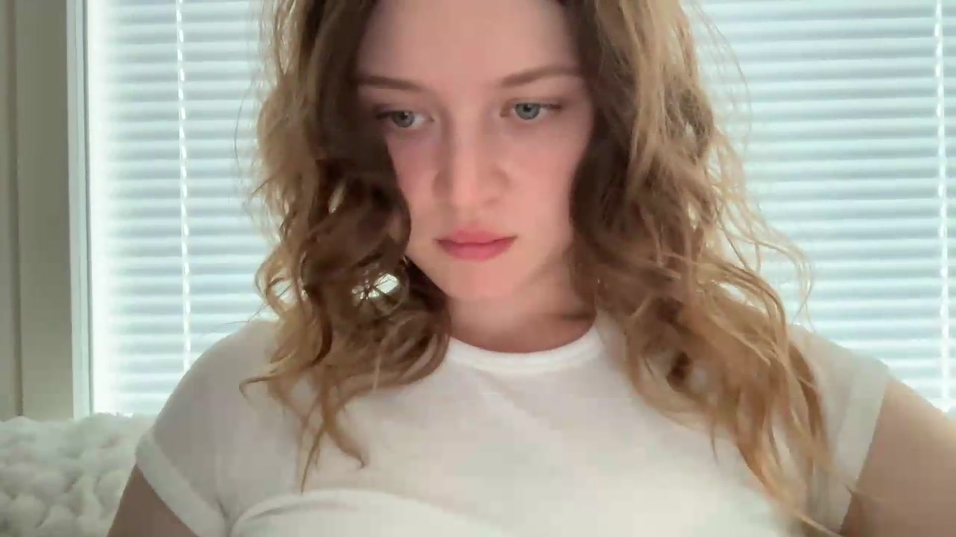Gallery image thumbnail from BuckwheatLady's myfreecams stream on, 07/29/2026, 08:38 image 4 of 20