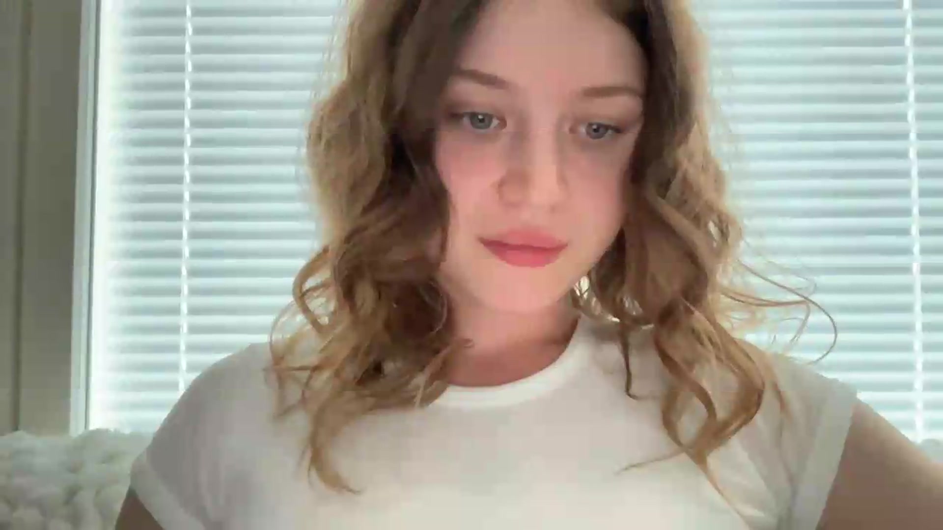Gallery image thumbnail from BuckwheatLady's myfreecams stream on, 07/29/2026, 08:38 image 9 of 20
