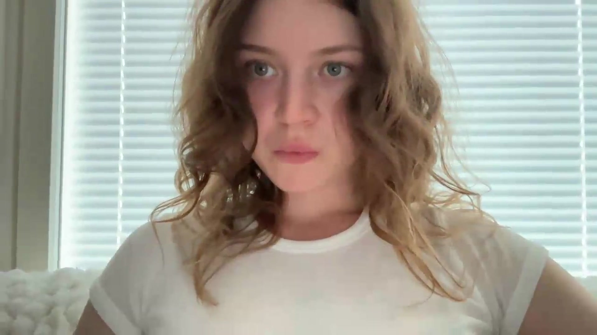 Gallery image thumbnail from BuckwheatLady's myfreecams stream on, 07/29/2026, 08:38 image 14 of 20