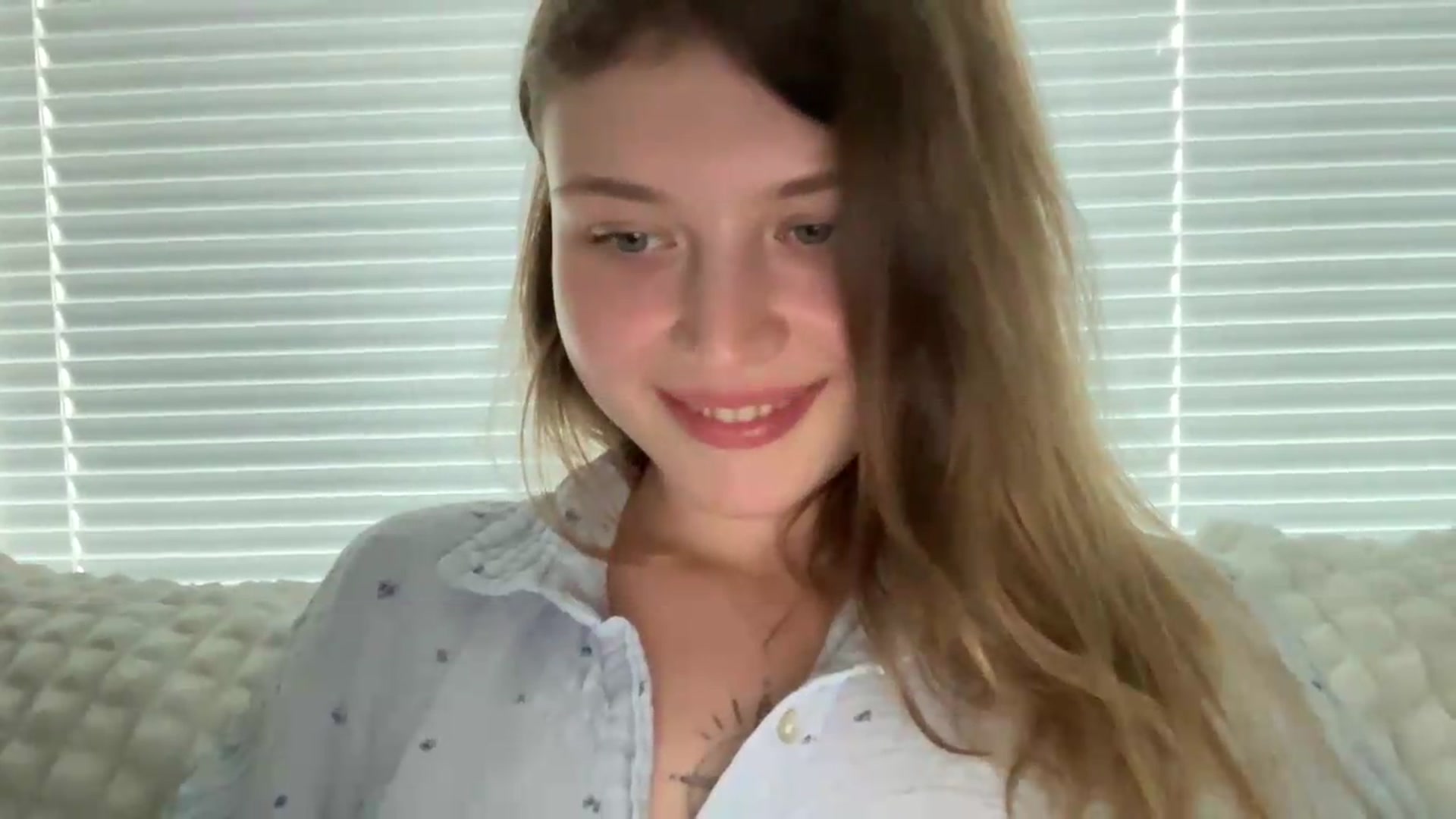 Gallery image thumbnail from BuckwheatLady's myfreecams stream on, 07/30/2026, 11:50 image 4 of 20