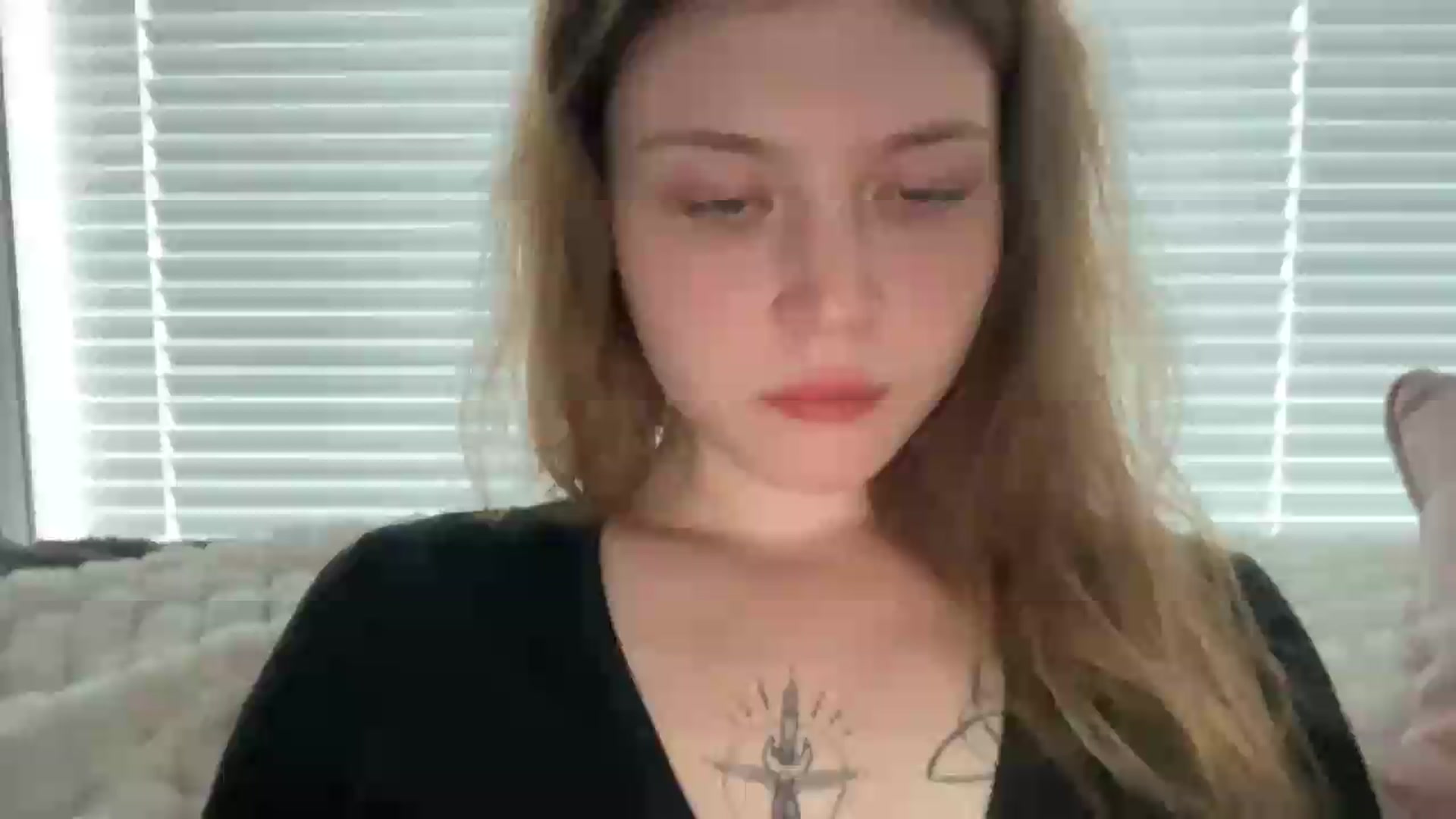Gallery image thumbnail from BuckwheatLady's myfreecams stream on, 08/03/2026, 09:39 image 1 of 20