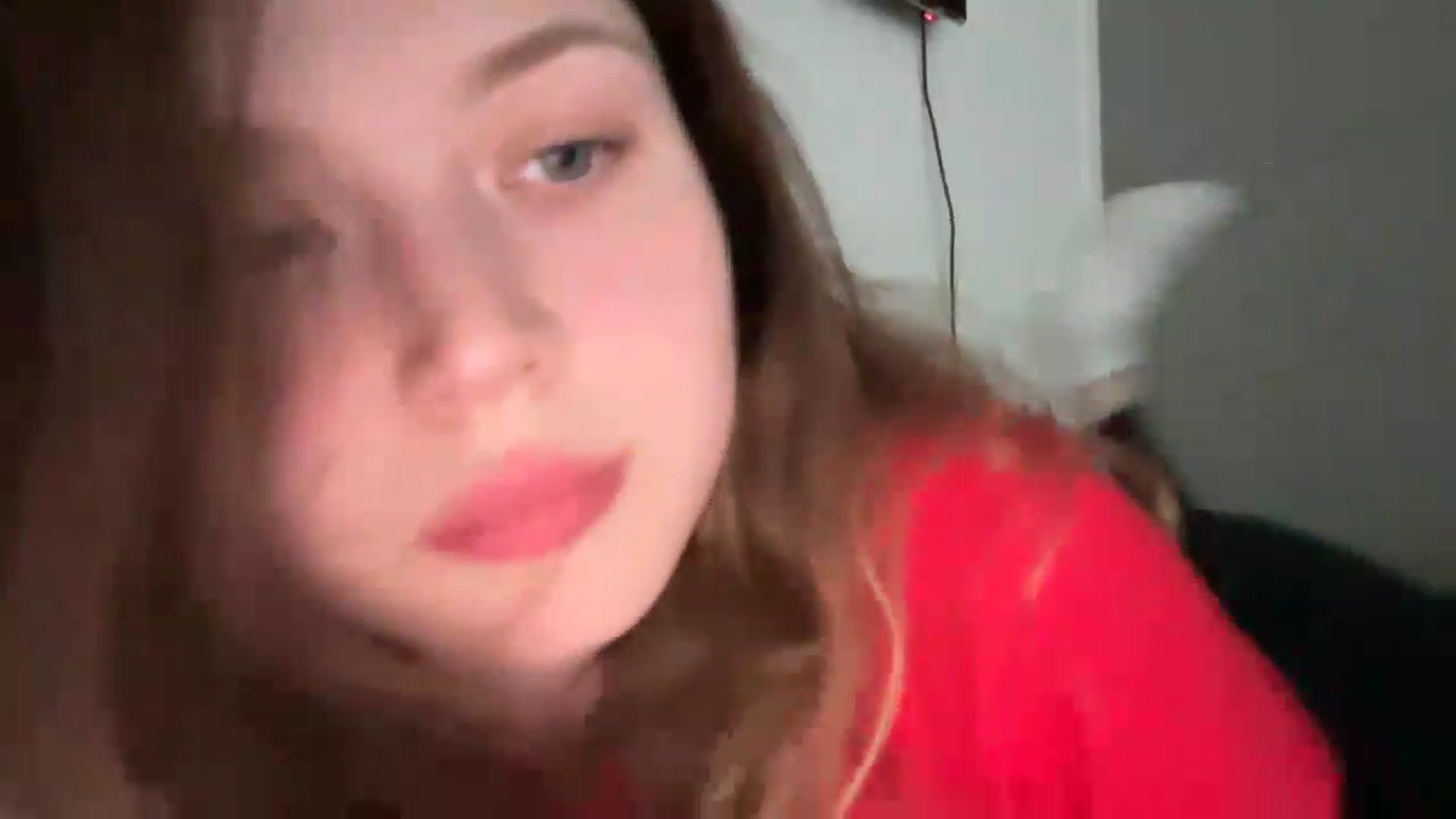 Gallery image thumbnail from BuckwheatLady's myfreecams stream on, 08/05/2026, 14:45 image 14 of 20