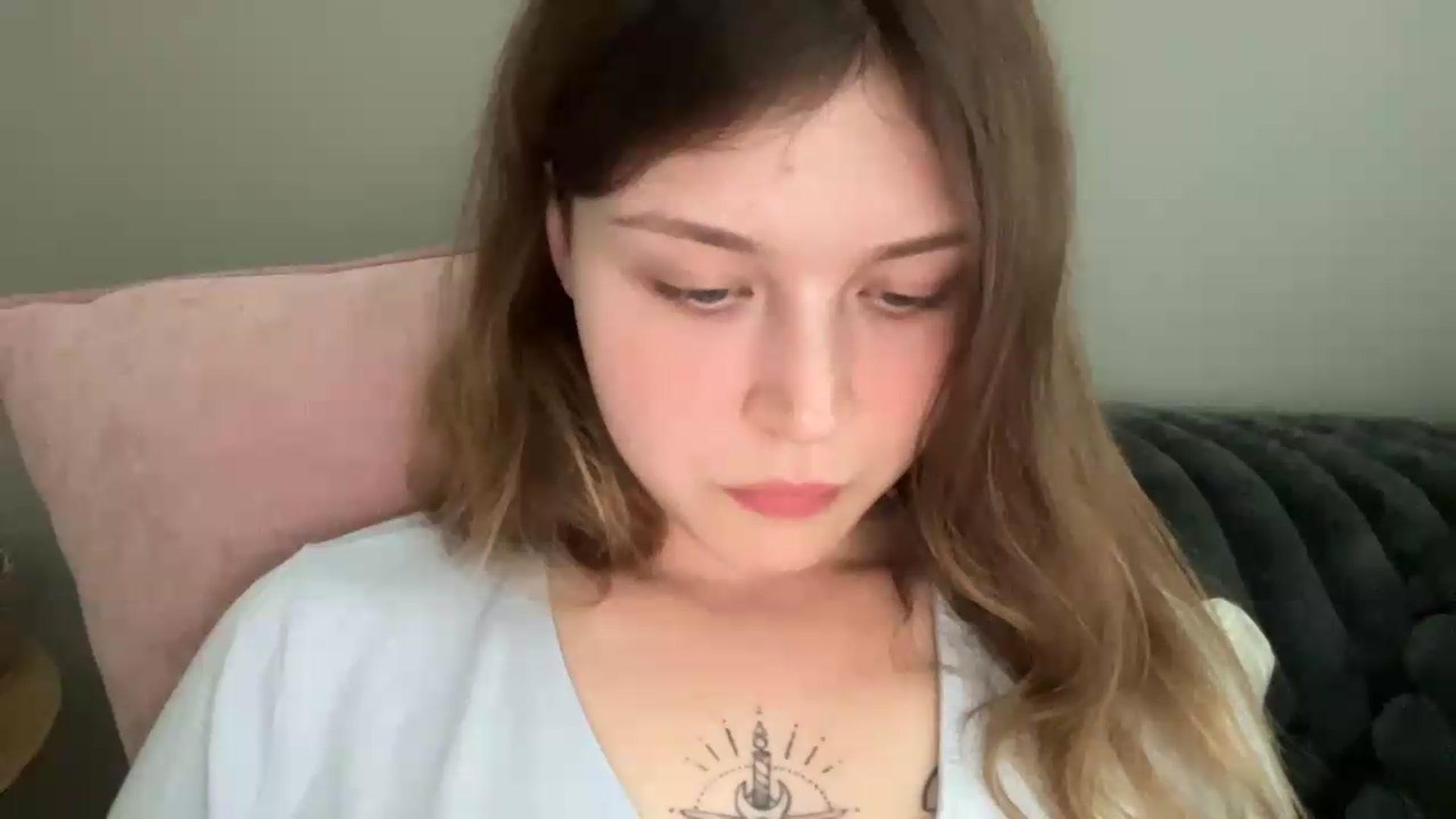 Gallery image thumbnail from BuckwheatLady's myfreecams stream on, 08/09/2026, 11:56 image 15 of 20