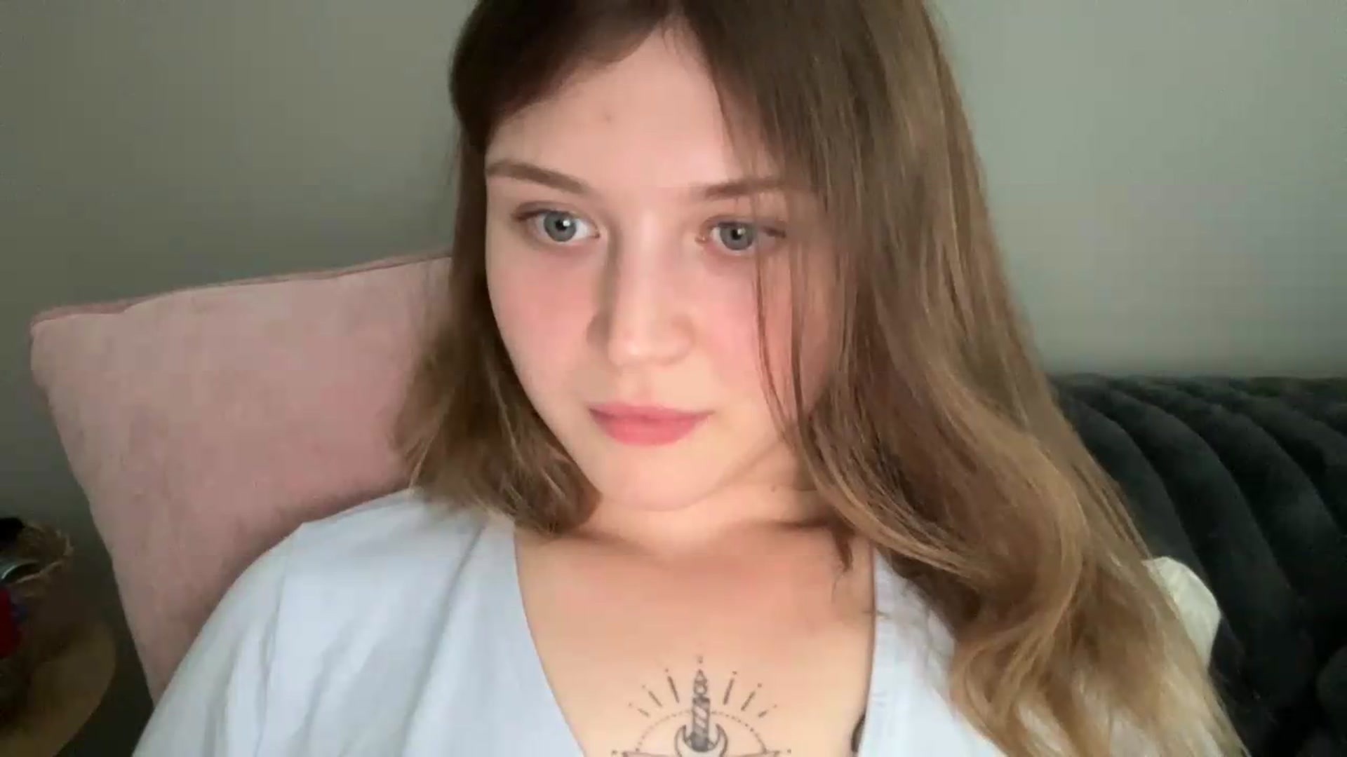Gallery image thumbnail from BuckwheatLady's myfreecams stream on, 08/09/2026, 11:56 image 12 of 20
