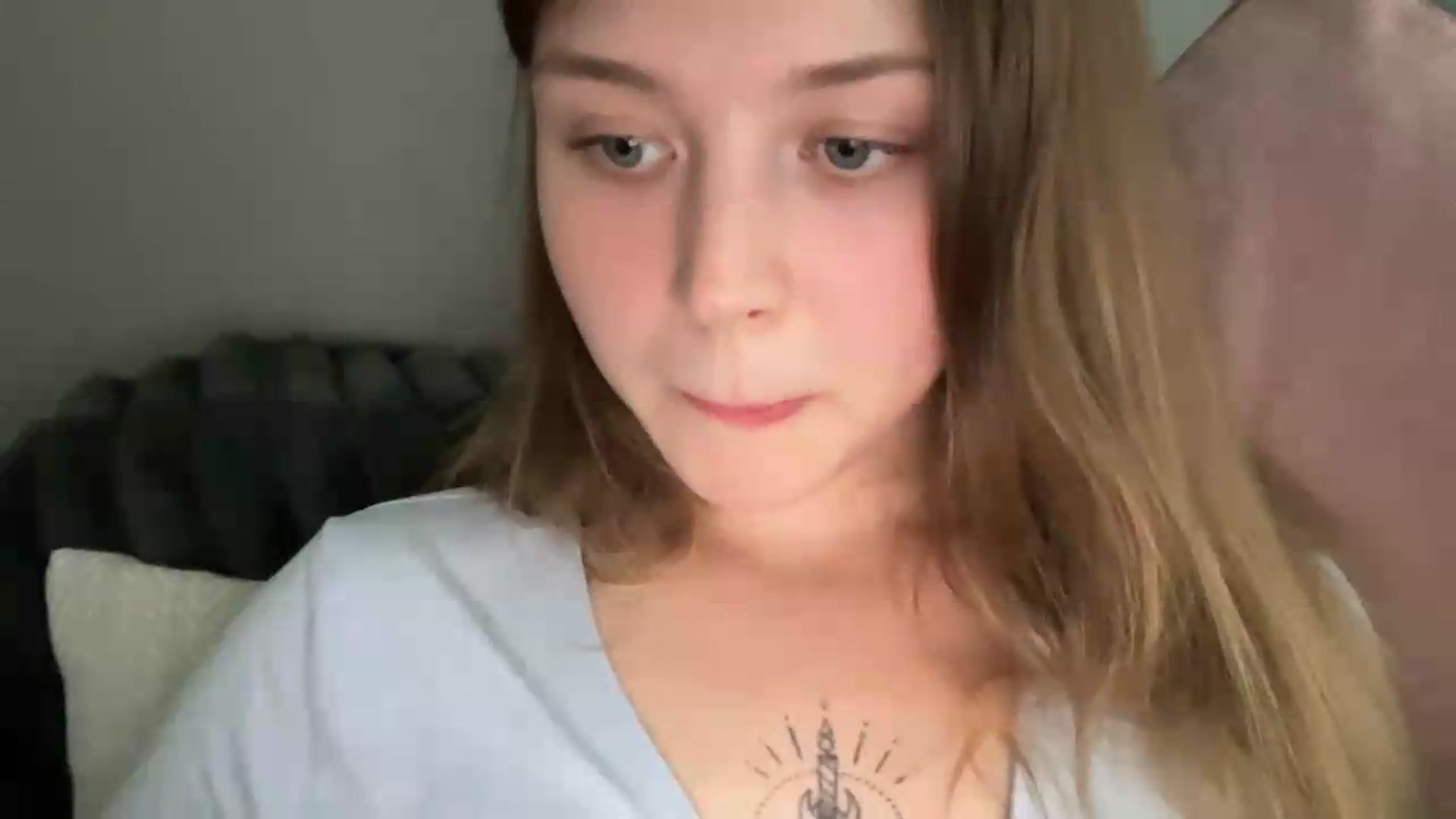 Gallery image thumbnail from BuckwheatLady's myfreecams stream on, 08/09/2026, 12:28 image 10 of 20