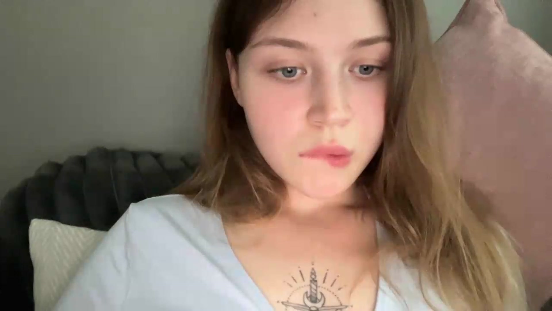 Gallery image thumbnail from BuckwheatLady's myfreecams stream on, 08/09/2026, 12:28 image 18 of 20