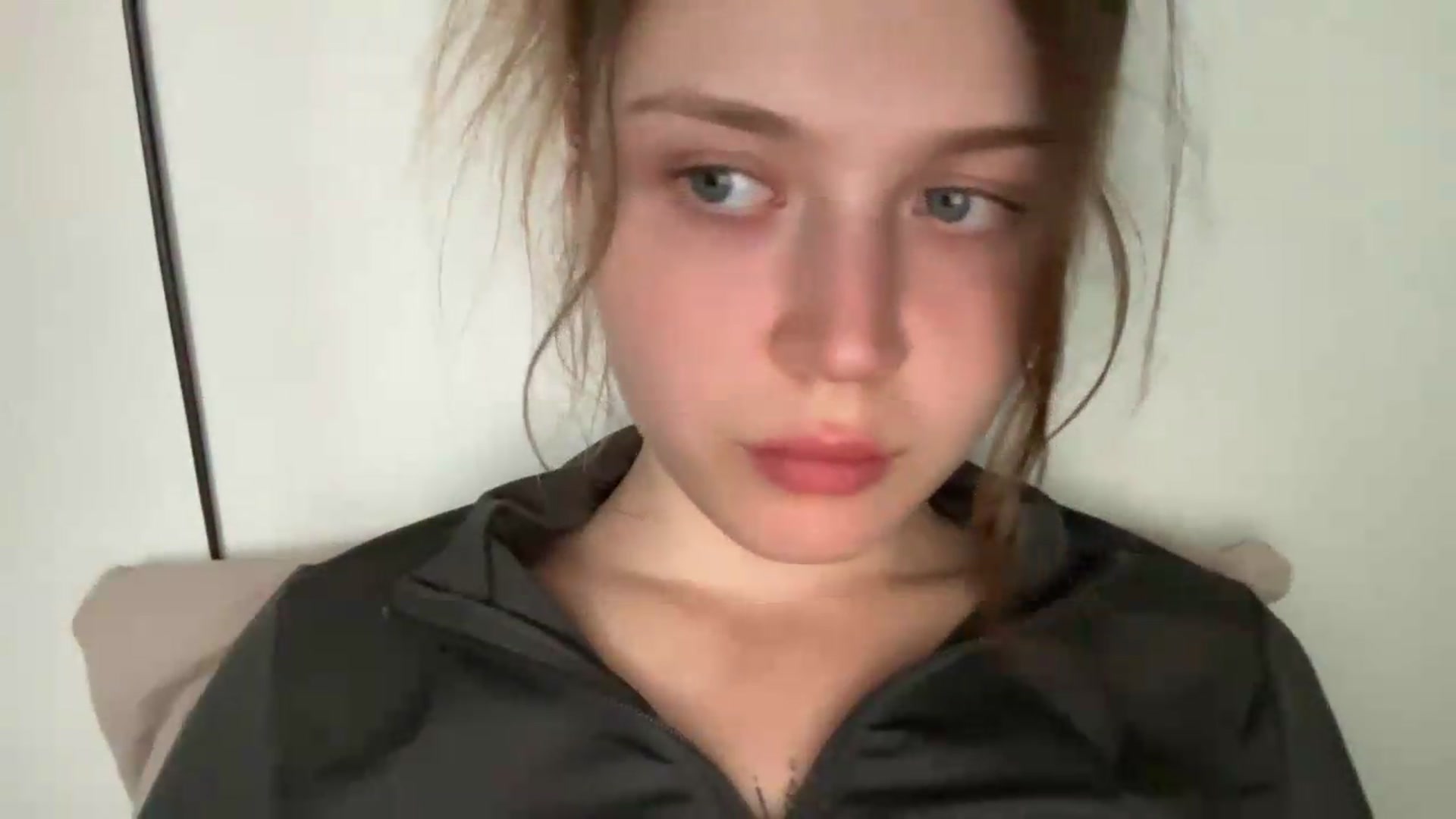 Gallery image thumbnail from BuckwheatLady's myfreecams stream on, 08/12/2026, 11:55 image 8 of 20