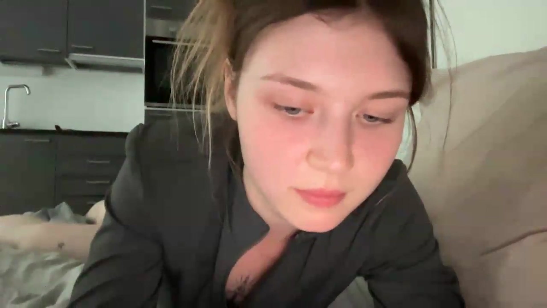 Gallery image thumbnail from BuckwheatLady's myfreecams stream on, 08/12/2026, 13:10 image 15 of 20