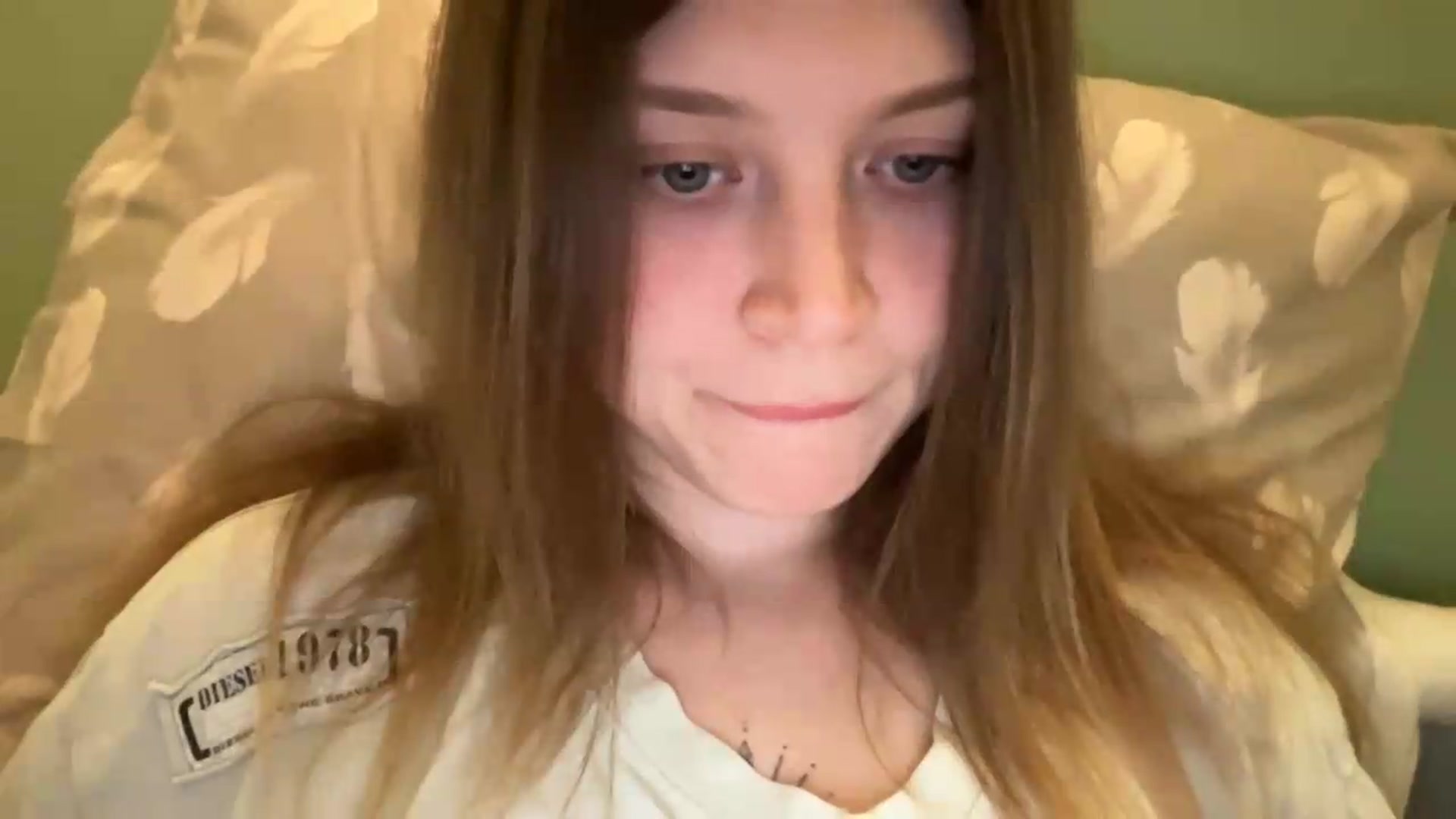 Gallery image thumbnail from BuckwheatLady's myfreecams stream on, 08/14/2026, 19:58 image 11 of 20