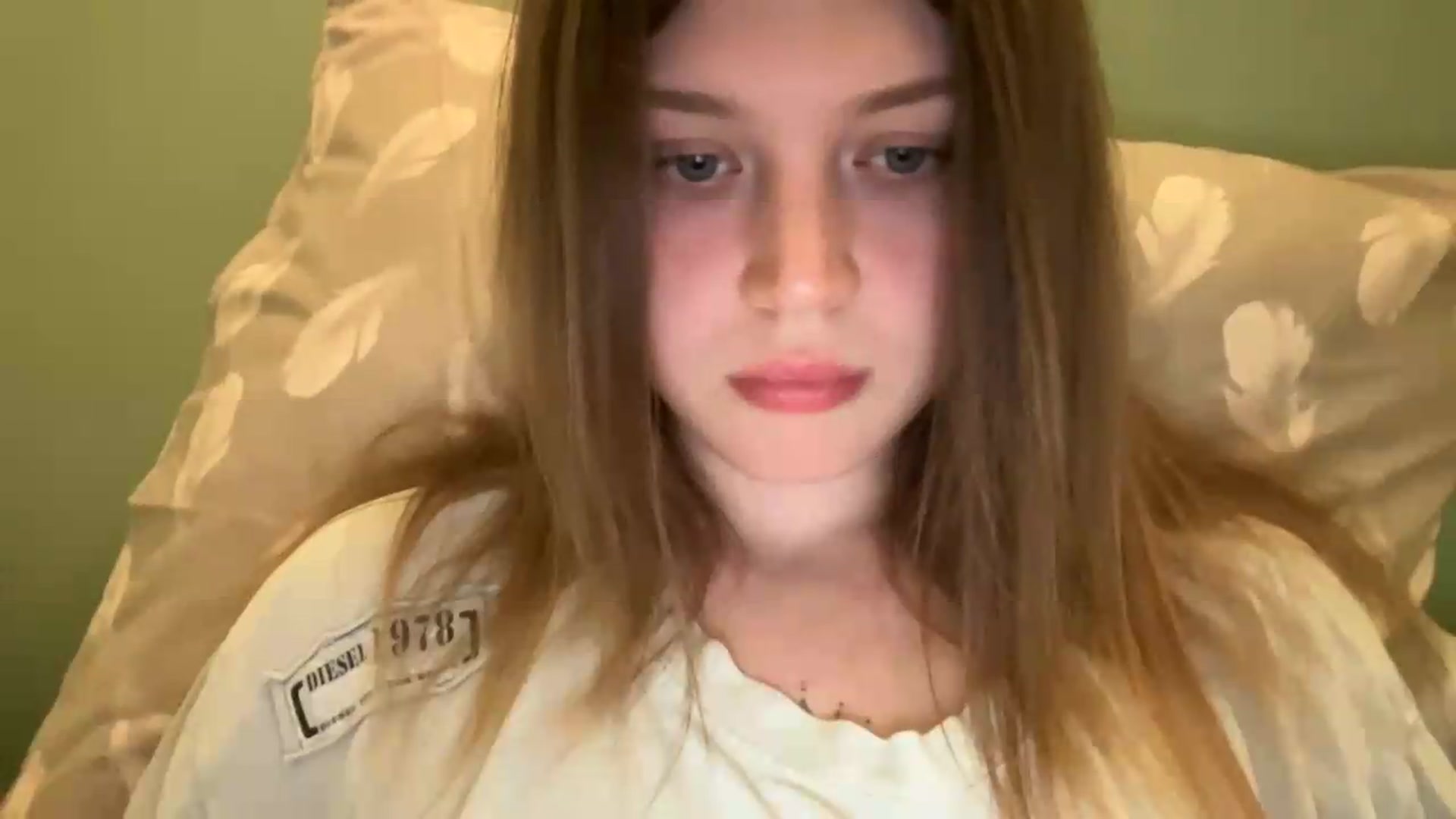 Gallery image thumbnail from BuckwheatLady's myfreecams stream on, 08/14/2026, 19:58 image 3 of 20
