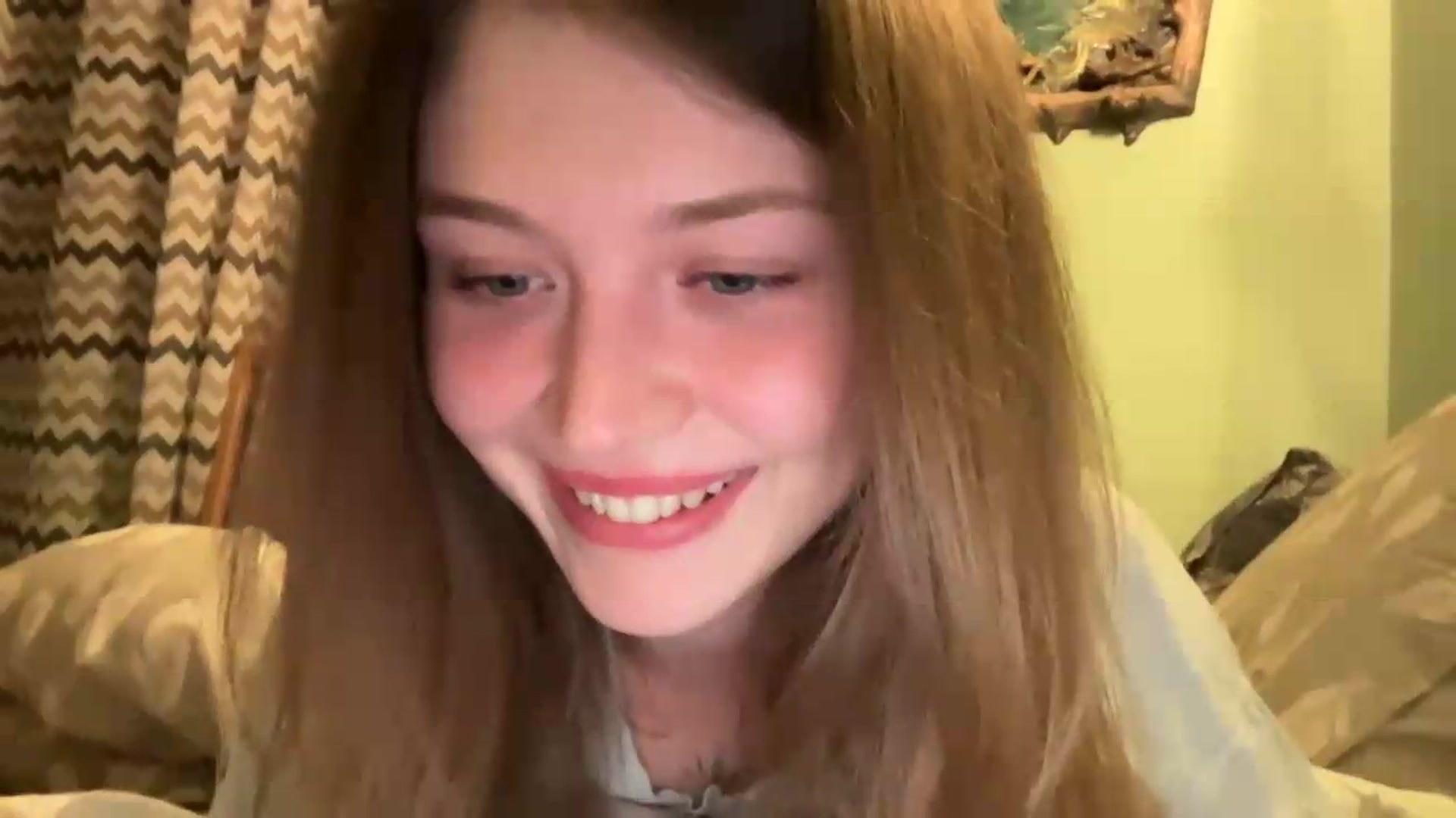 Gallery image thumbnail from BuckwheatLady's myfreecams stream on, 08/15/2026, 19:34 image 17 of 20