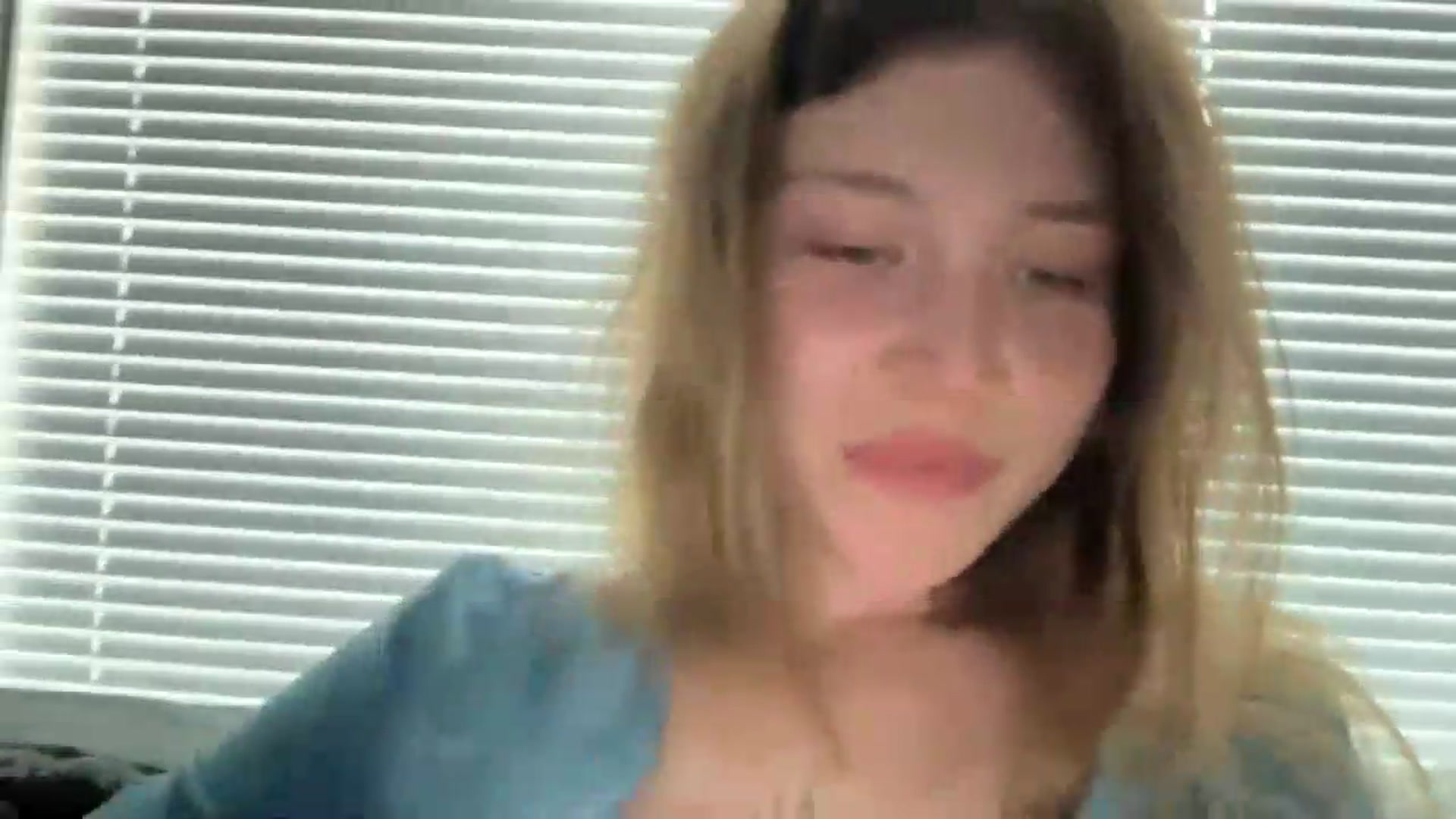 Gallery image thumbnail from BuckwheatLady's myfreecams stream on, 08/20/2026, 08:53 image 9 of 20