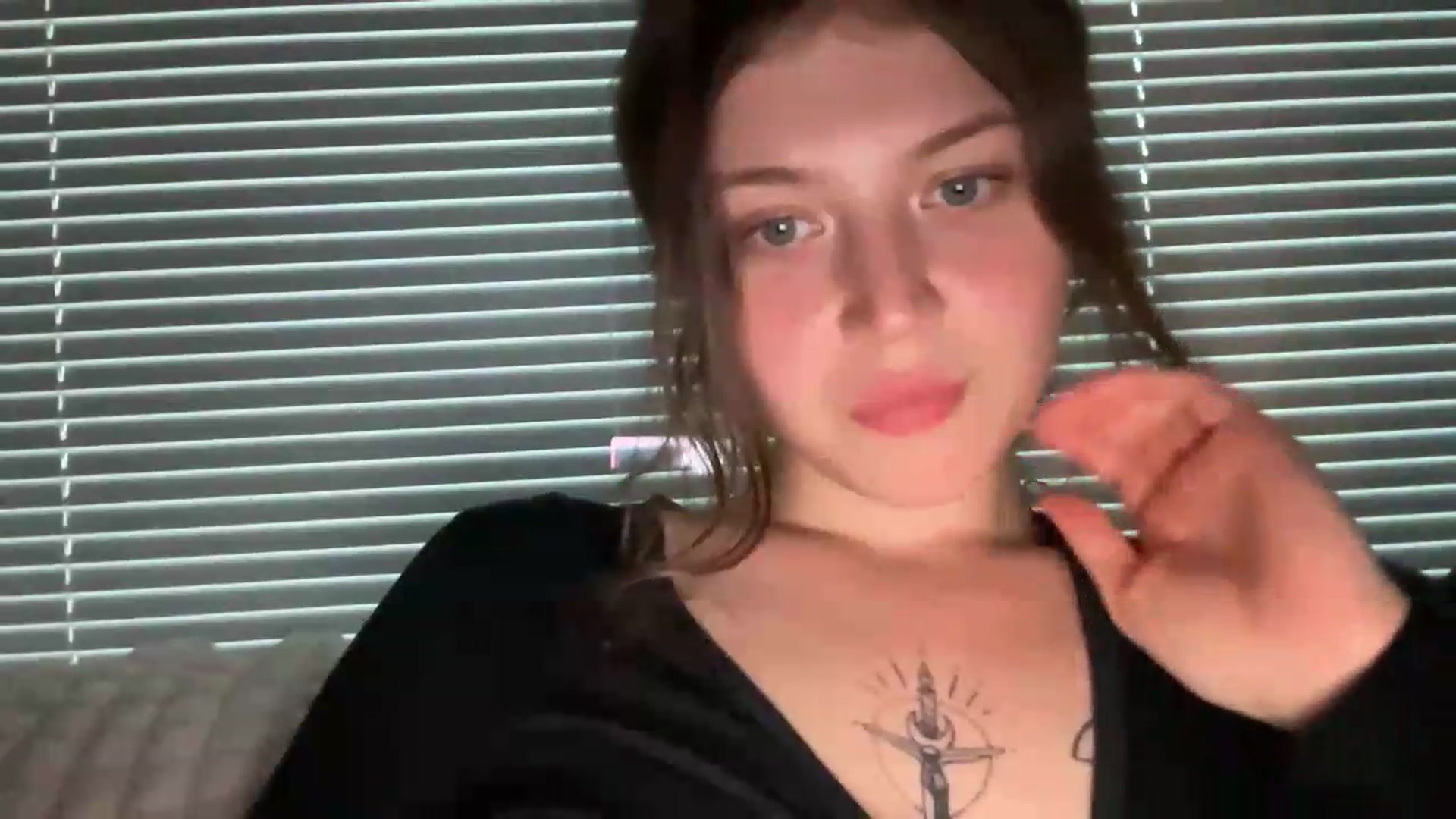 Gallery image thumbnail from BuckwheatLady's myfreecams stream on, 08/22/2026, 16:51 image 4 of 20