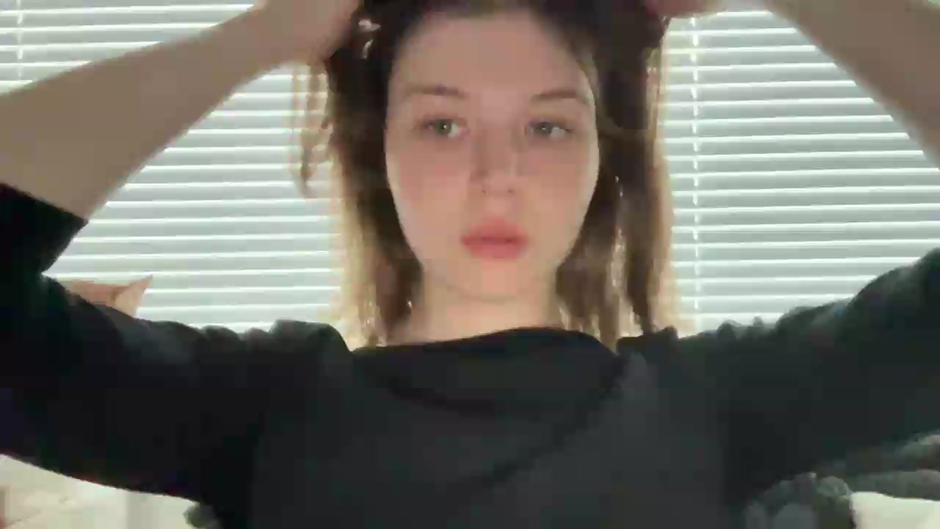 Gallery image thumbnail from BuckwheatLady's myfreecams stream on, 08/24/2026, 08:47 image 1 of 20