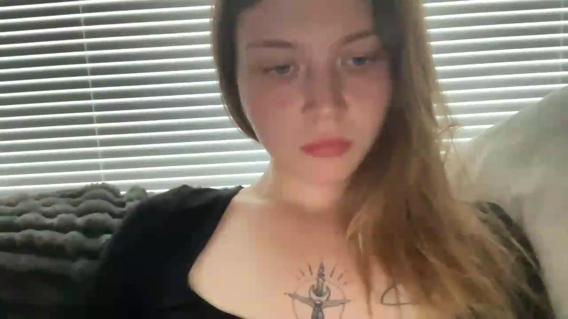 Gallery image thumbnail from BuckwheatLady's myfreecams stream on, 08/26/2026, 17:57 image 5 of 20