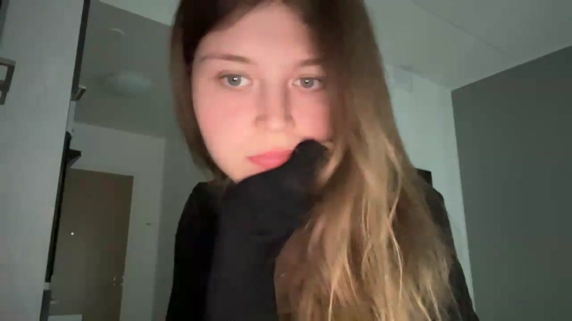 Gallery image thumbnail from BuckwheatLady's myfreecams stream on, 08/26/2026, 17:57 image 9 of 20