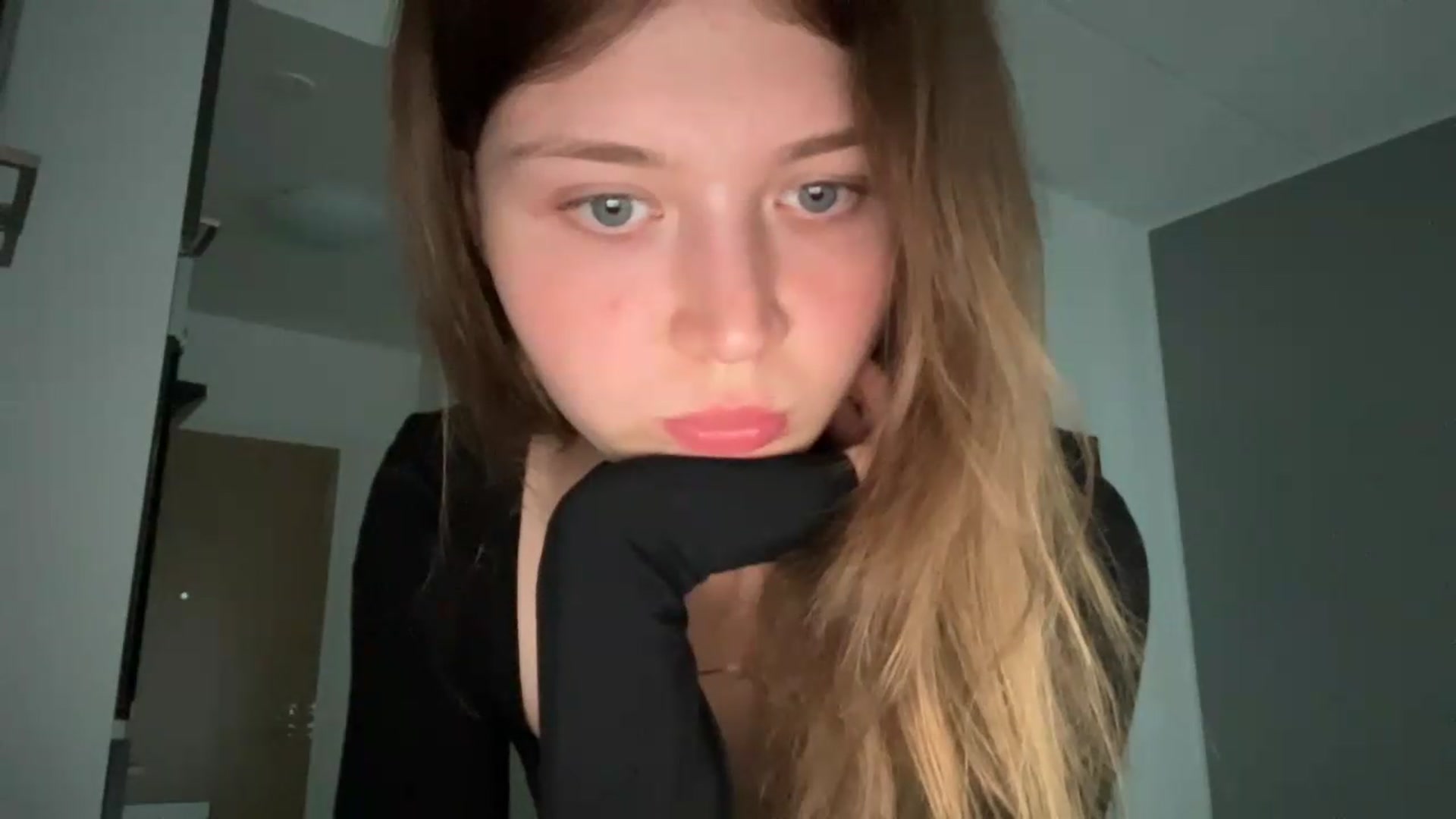 Gallery image thumbnail from BuckwheatLady's myfreecams stream on, 08/26/2026, 17:57 image 10 of 20