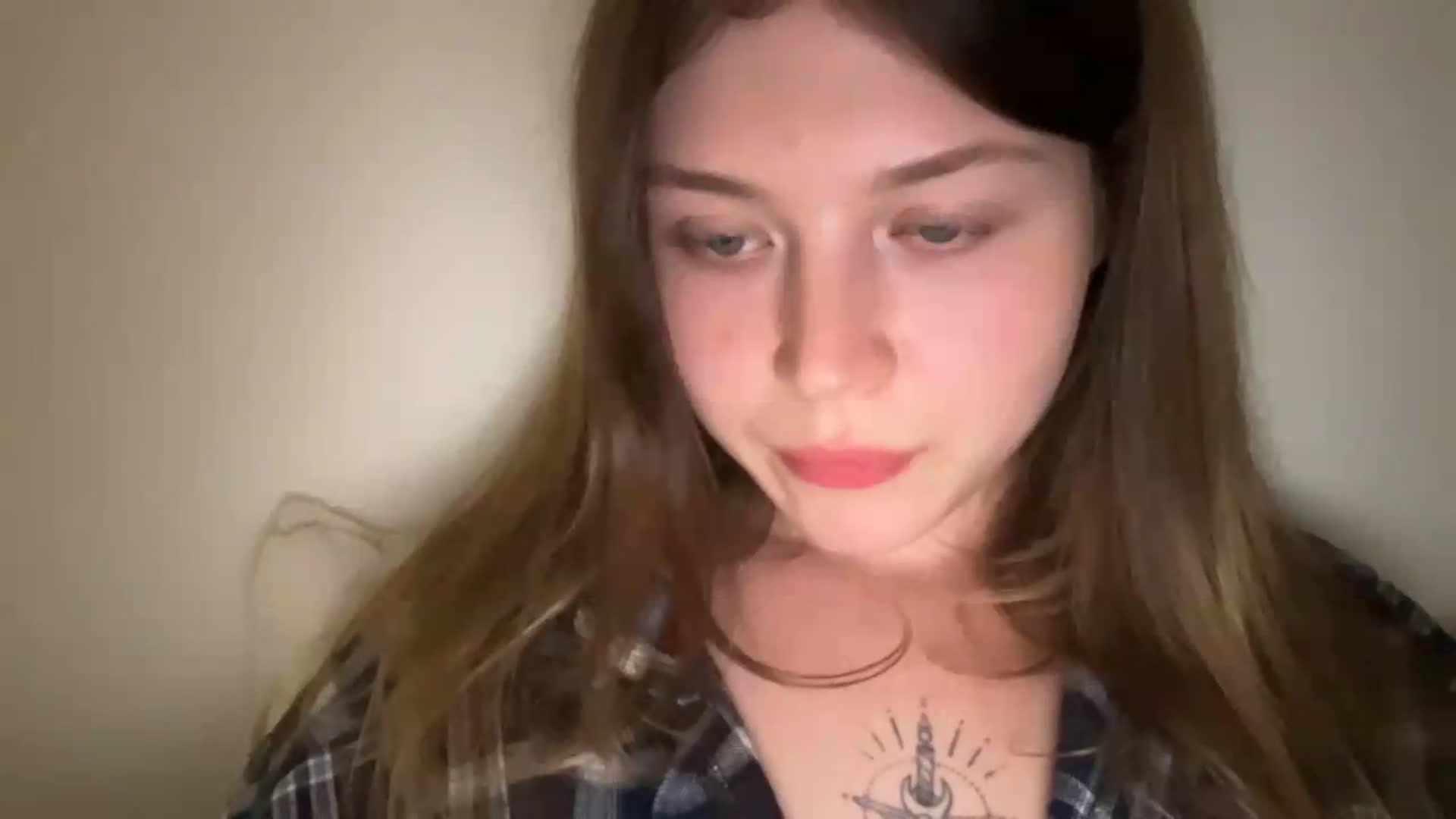 Gallery image thumbnail from BuckwheatLady's myfreecams stream on, 08/27/2026, 18:05 image 10 of 20