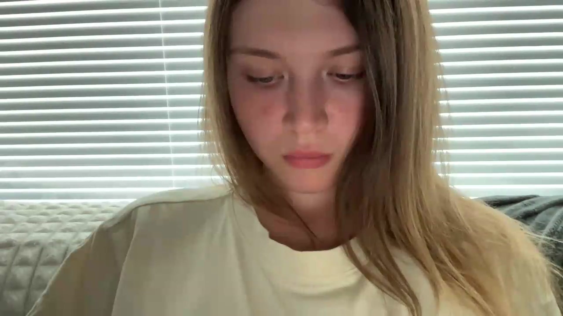 Gallery image thumbnail from BuckwheatLady's myfreecams stream on, 08/28/2026, 12:42 image 16 of 20