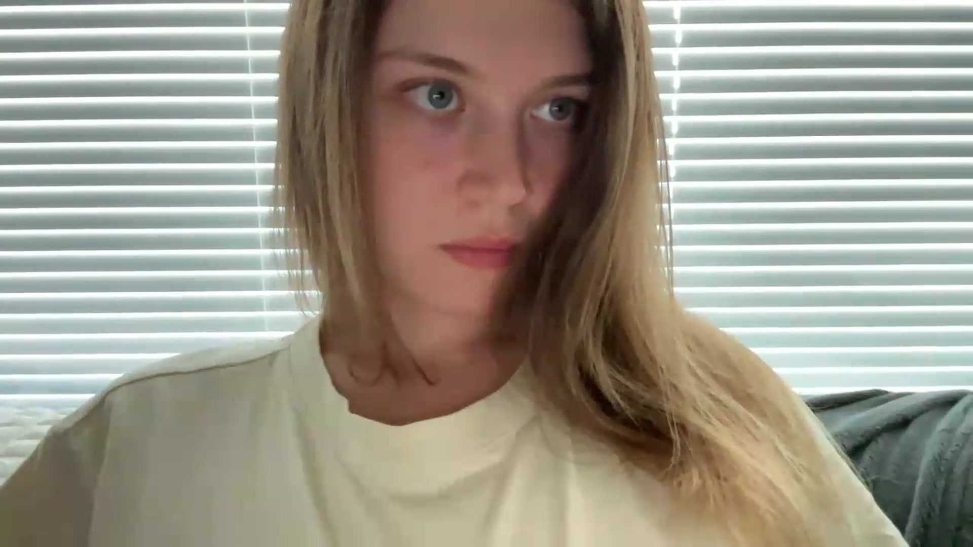 Gallery image thumbnail from BuckwheatLady's myfreecams stream on, 08/28/2026, 12:42 image 9 of 20