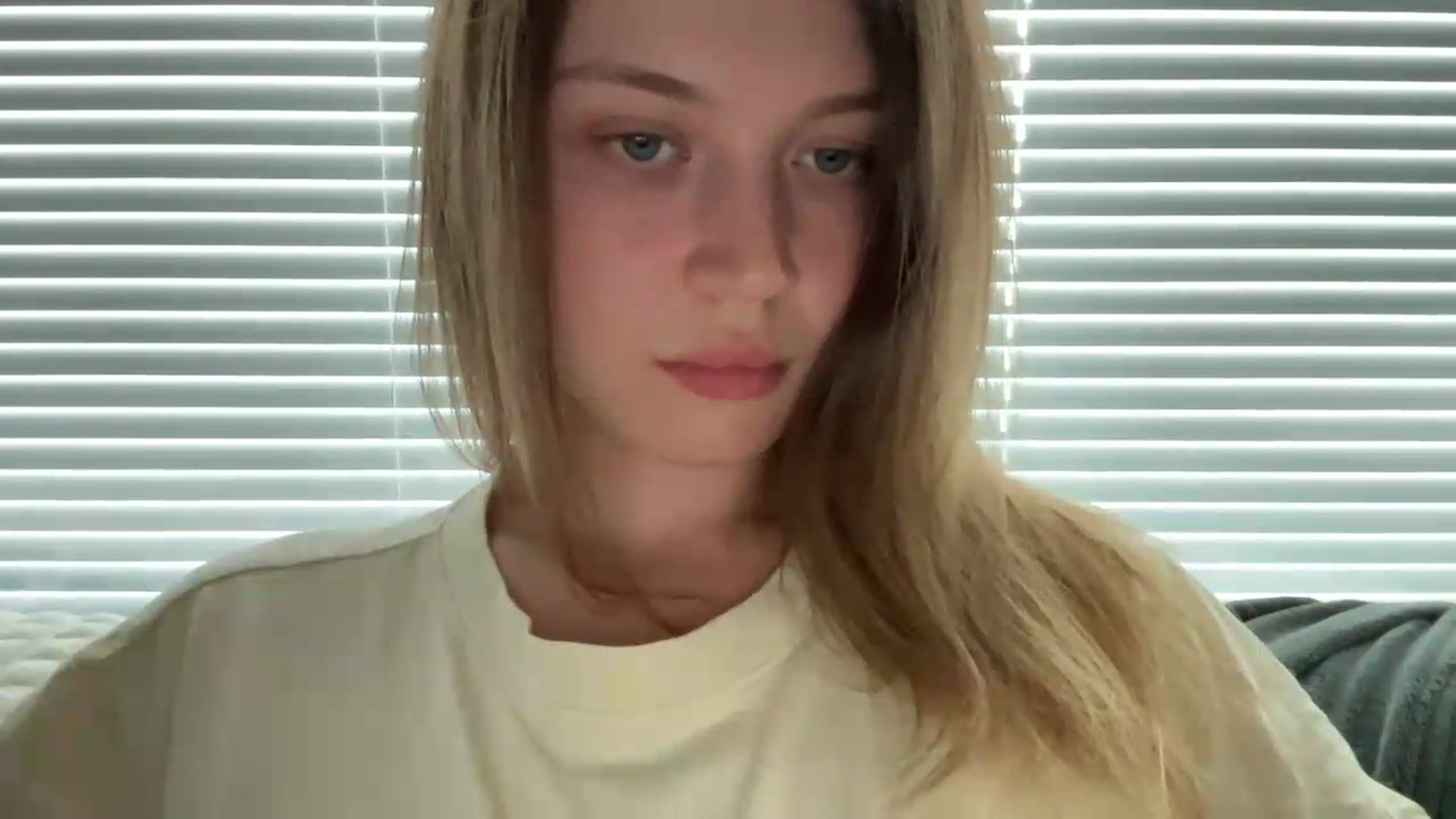 Gallery image thumbnail from BuckwheatLady's myfreecams stream on, 08/28/2026, 12:42 image 8 of 20