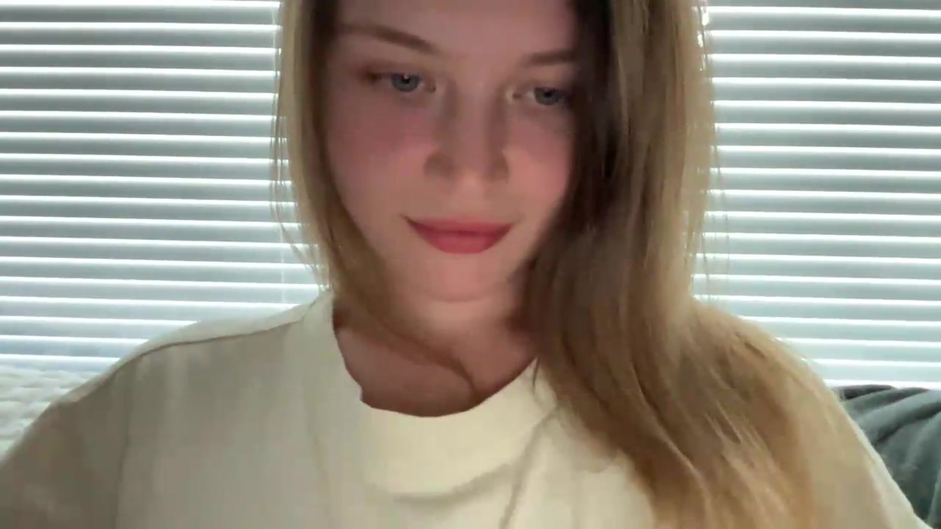 Gallery image thumbnail from BuckwheatLady's myfreecams stream on, 08/28/2026, 12:42 image 7 of 20