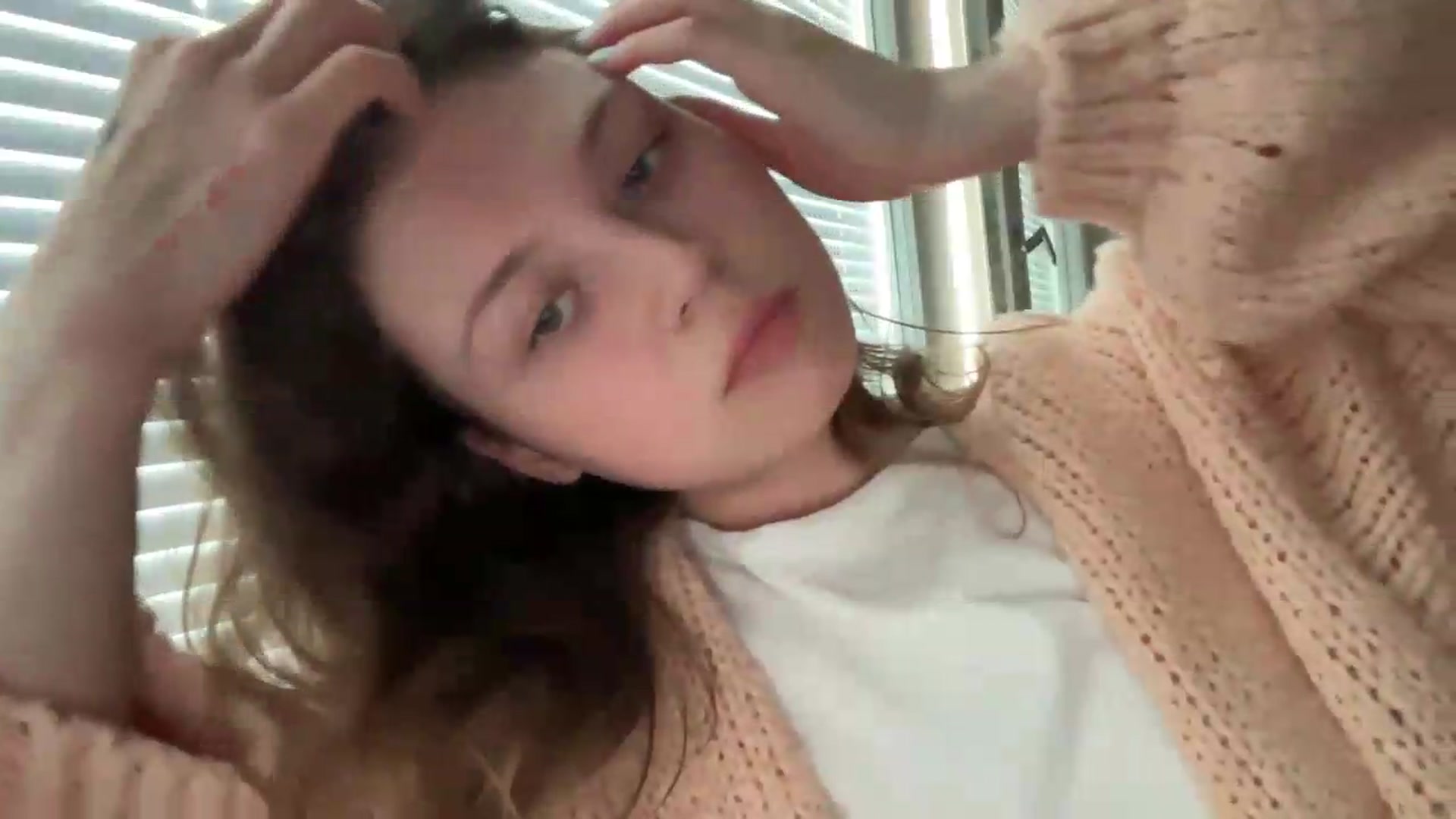 Gallery image thumbnail from BuckwheatLady's myfreecams stream on, 08/29/2026, 12:49 image 9 of 20